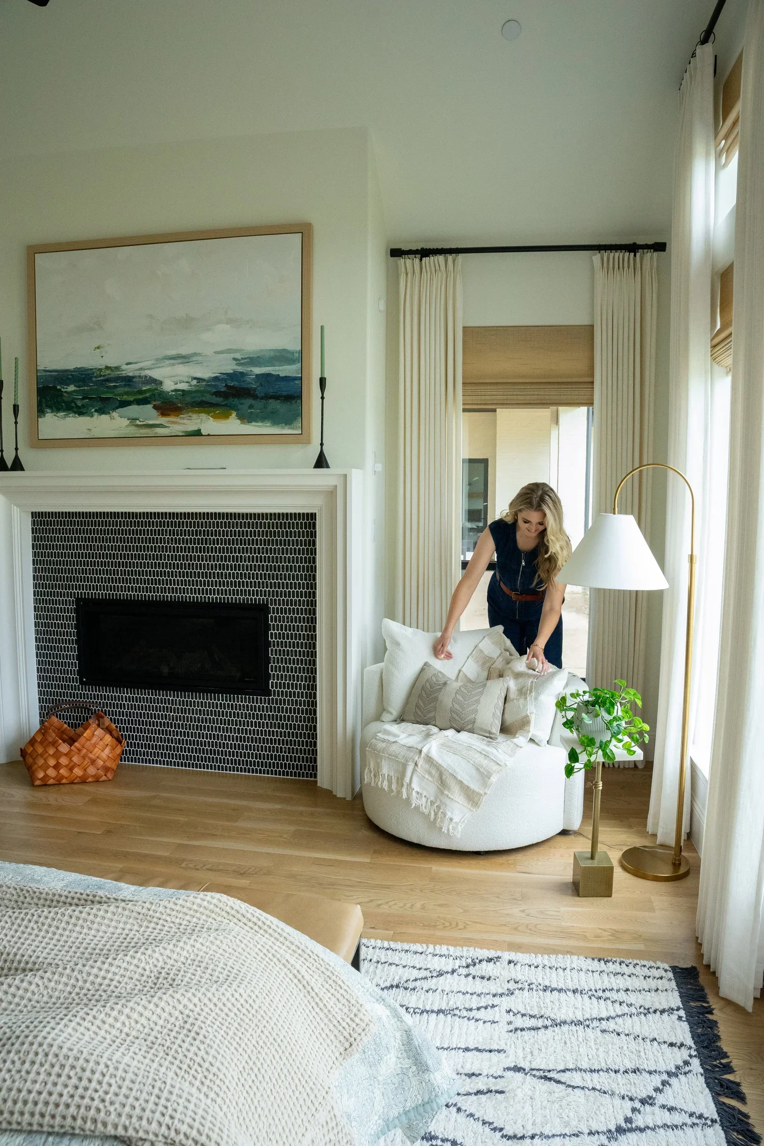 primaryroom-3.jpg.webp