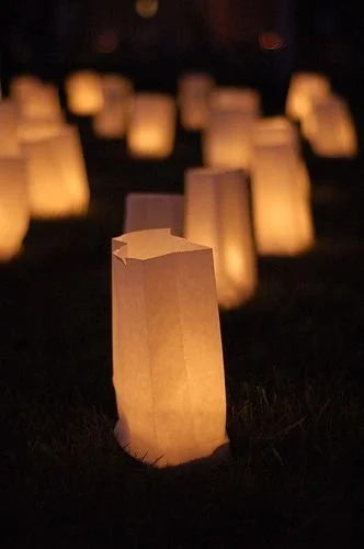 HELLE NACHT: LICHTERWEG DURCH DEN MUSEUMSPARK