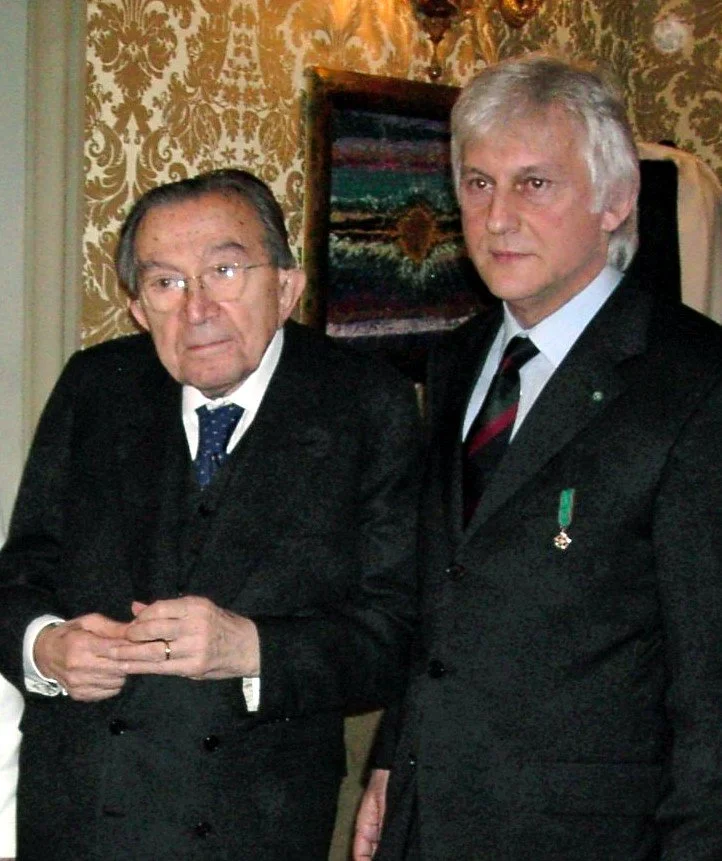 17-	Con il Senatore a Vita Giulio Andreotti, uno dei principali esponenti della vita politica italiana per gran parte della seconda metà del XX secolo