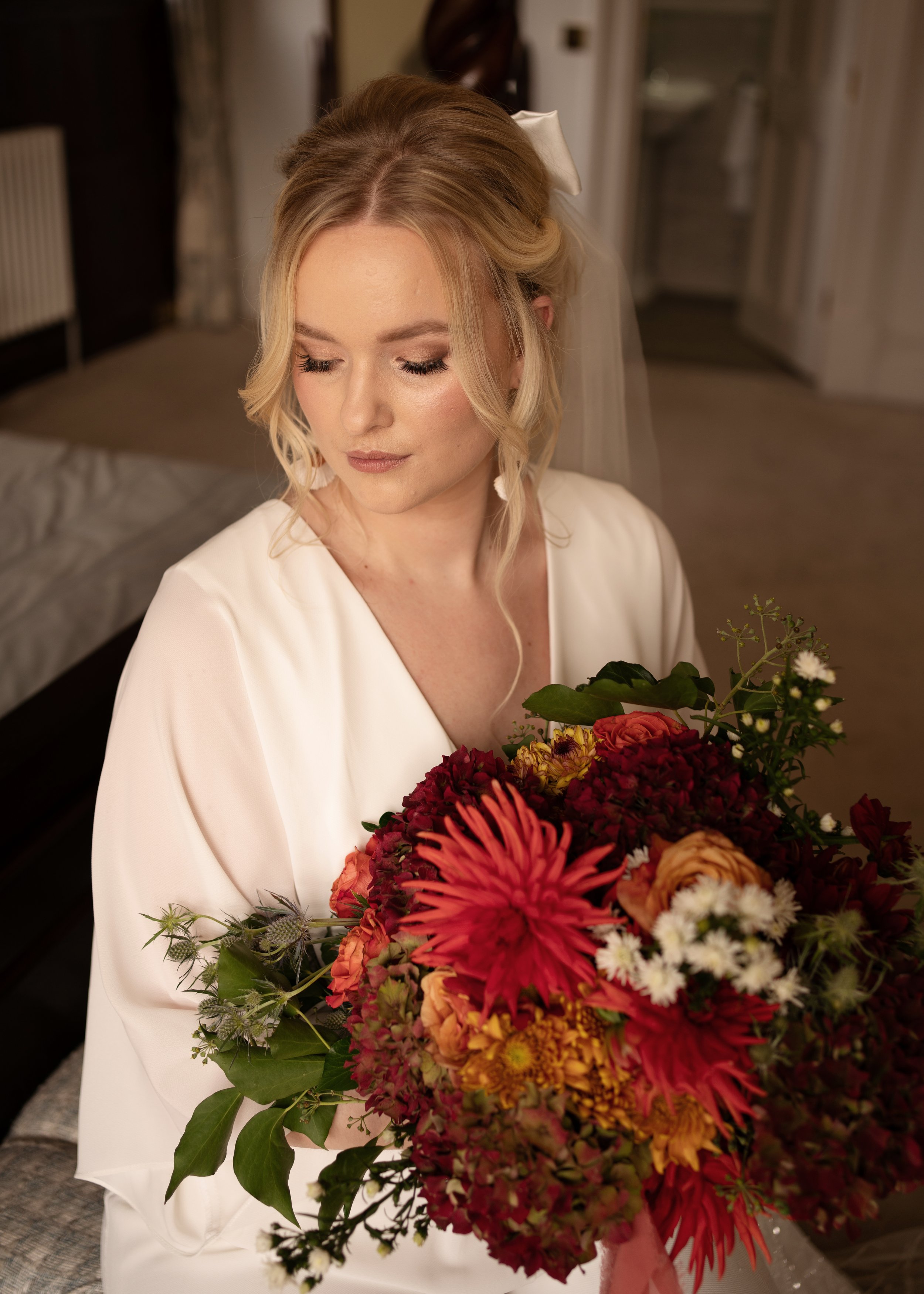 Leicestershire wedding photographer bridal prep