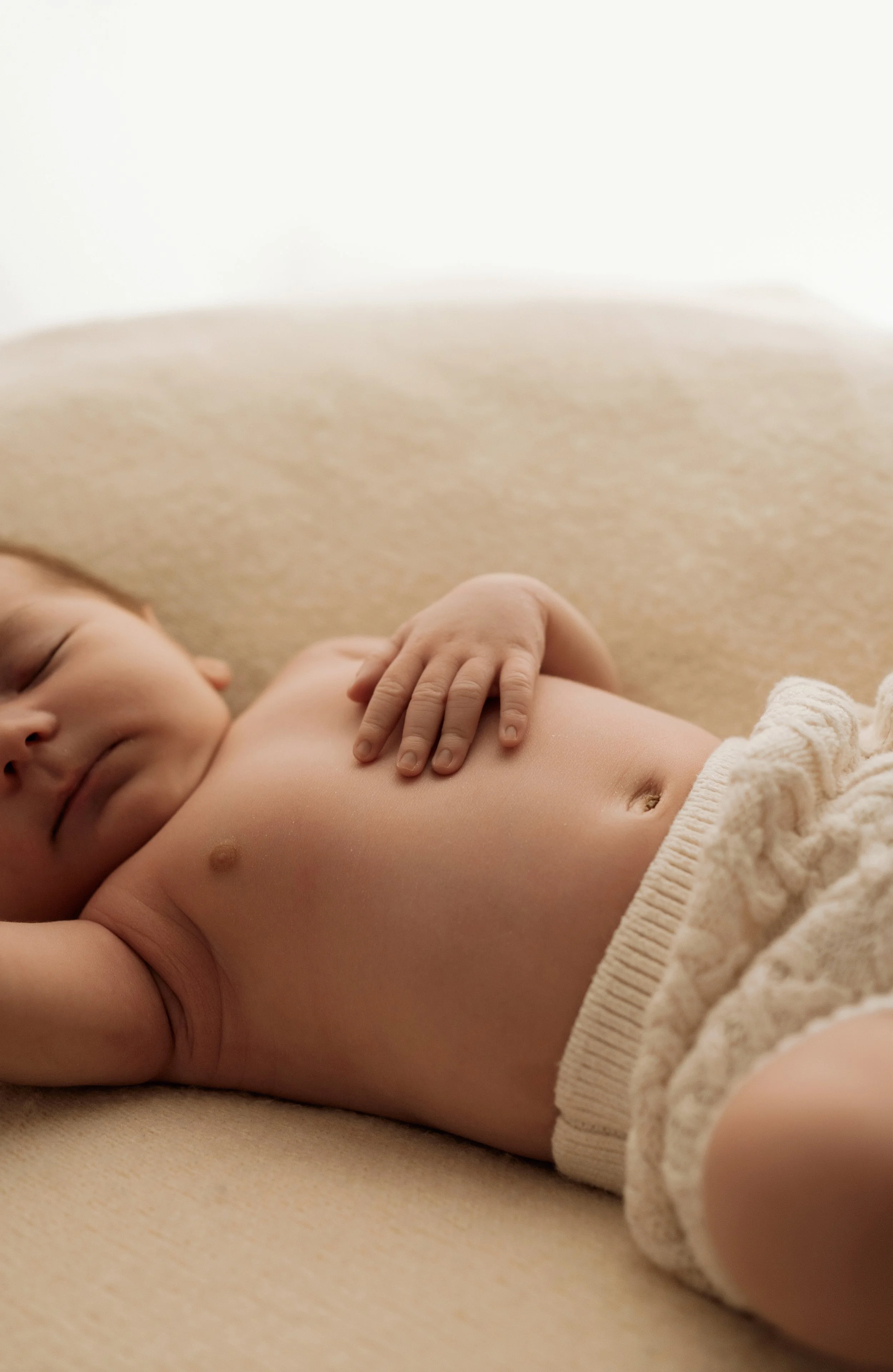 newborn details photoshoot
