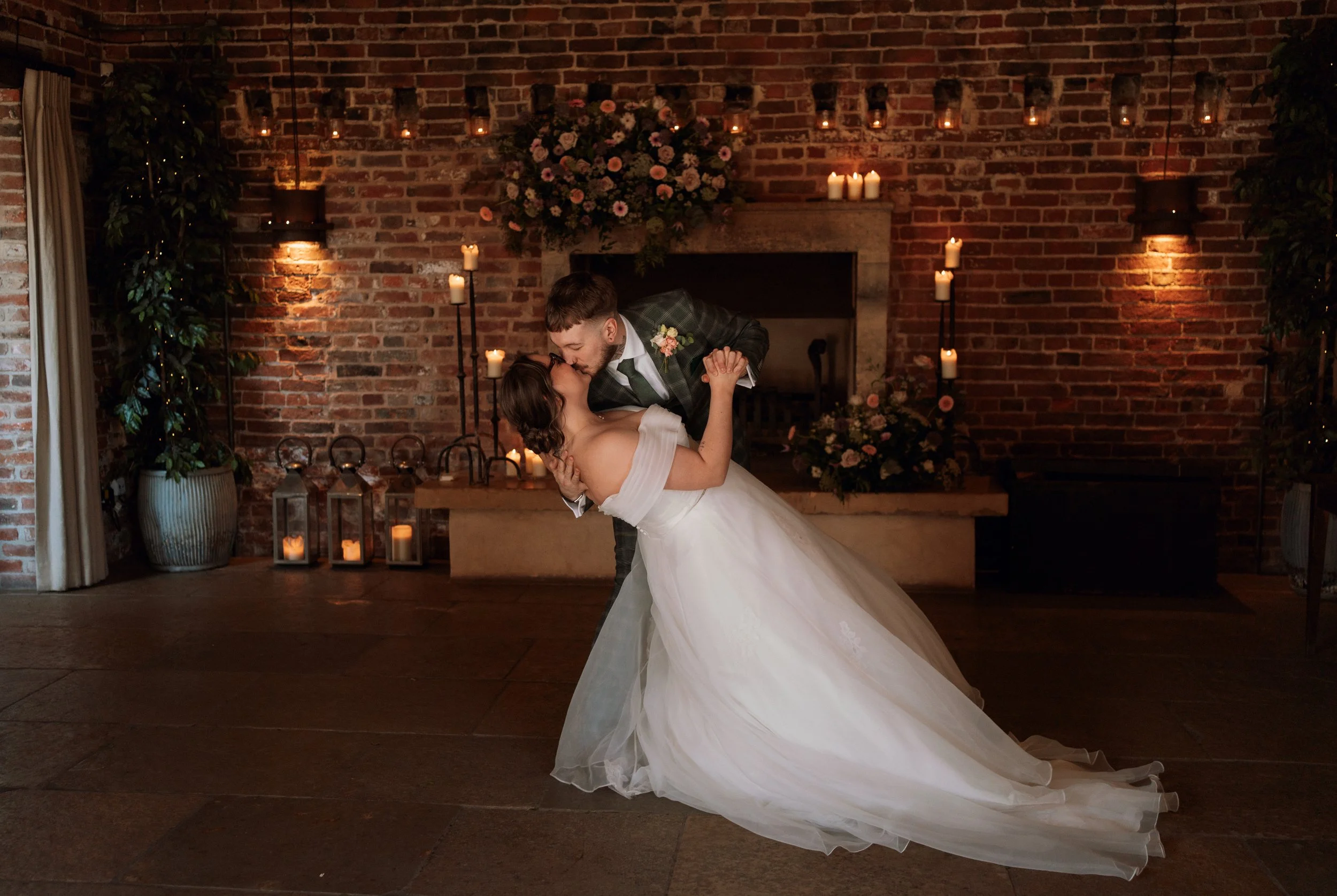 hazel gap barn wedding photo
