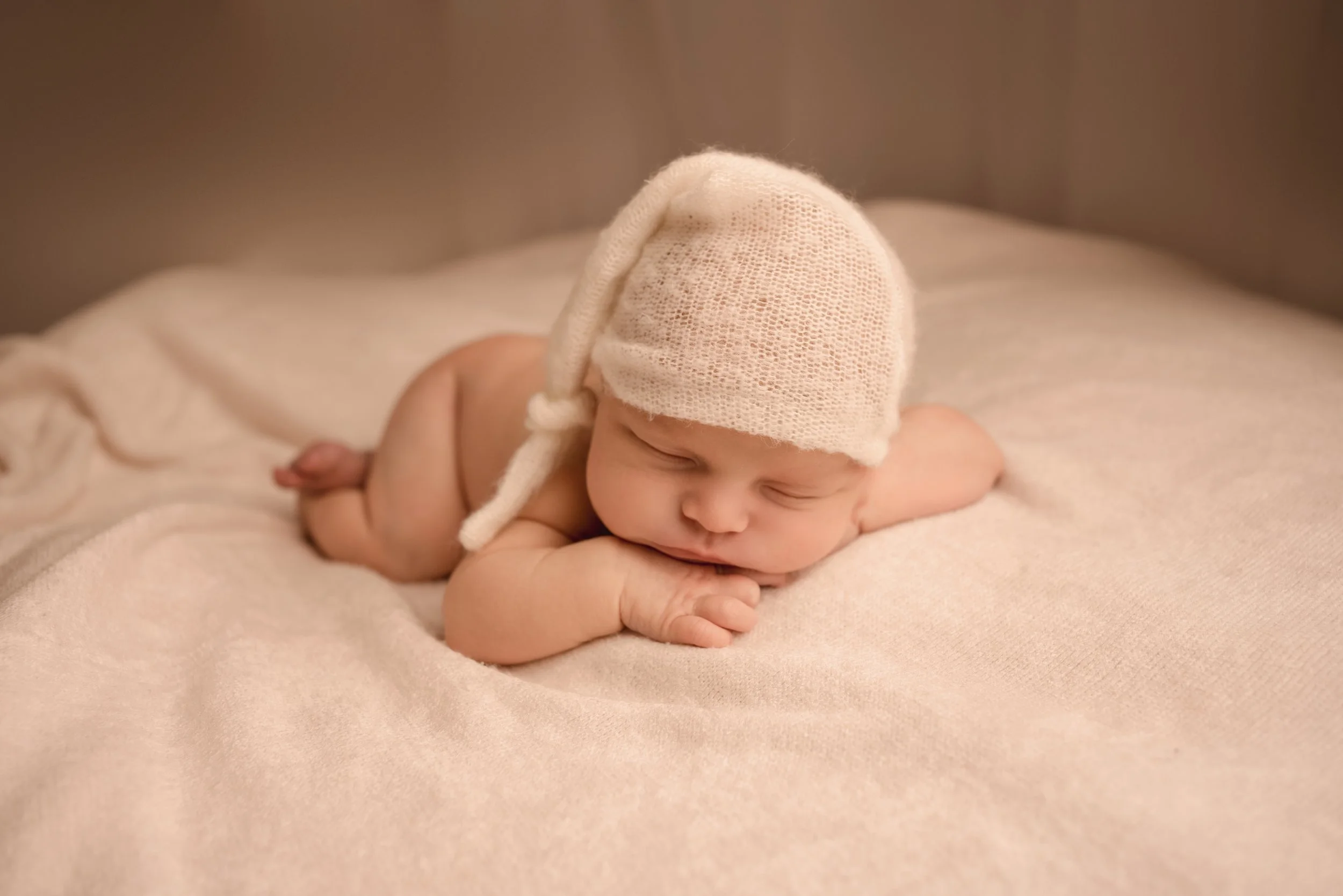 newborn baby photography love