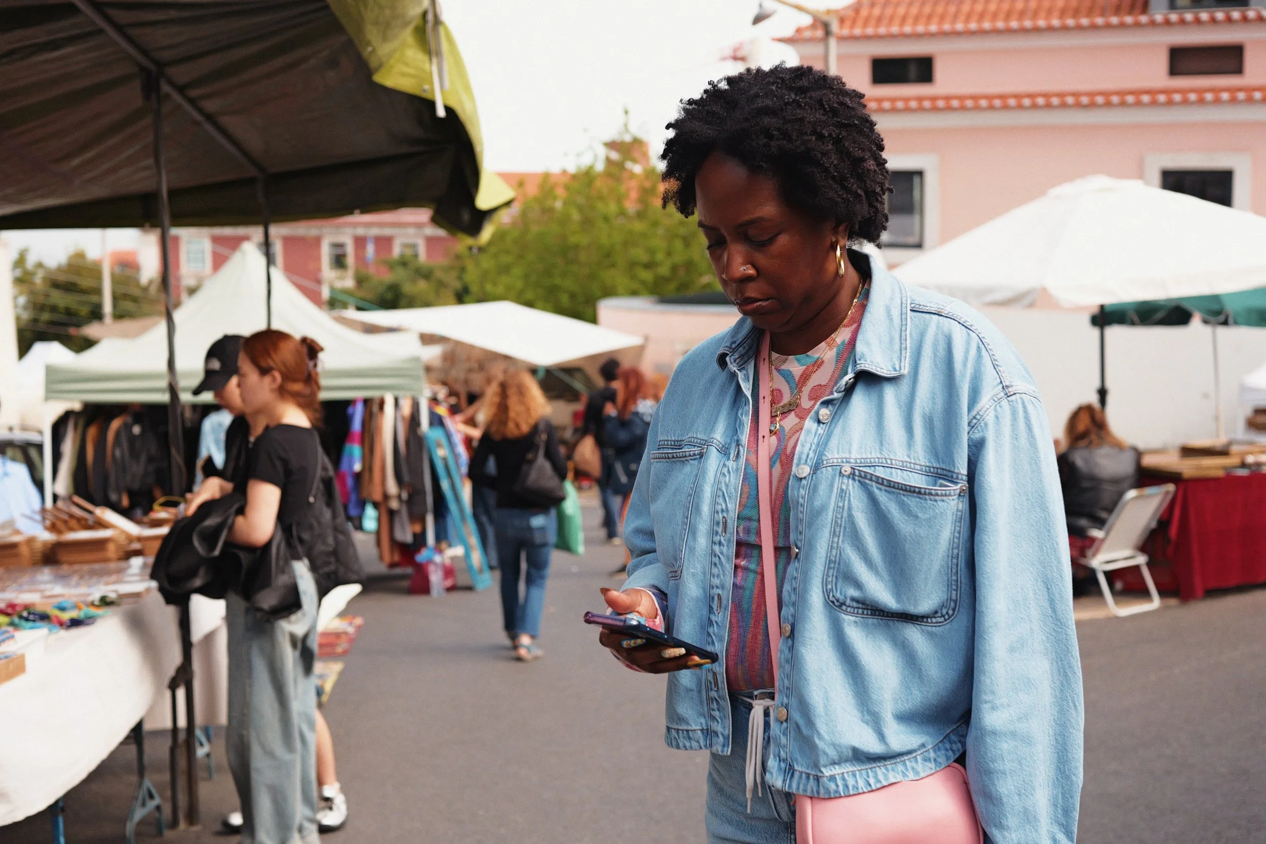 289 Alfama 250B LUMIX look33.jpg