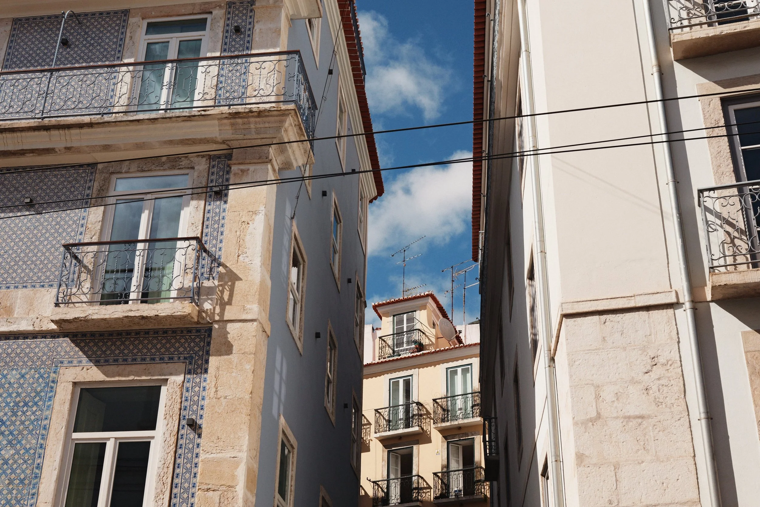 289 Alfama 250B LUMIX look42.jpg