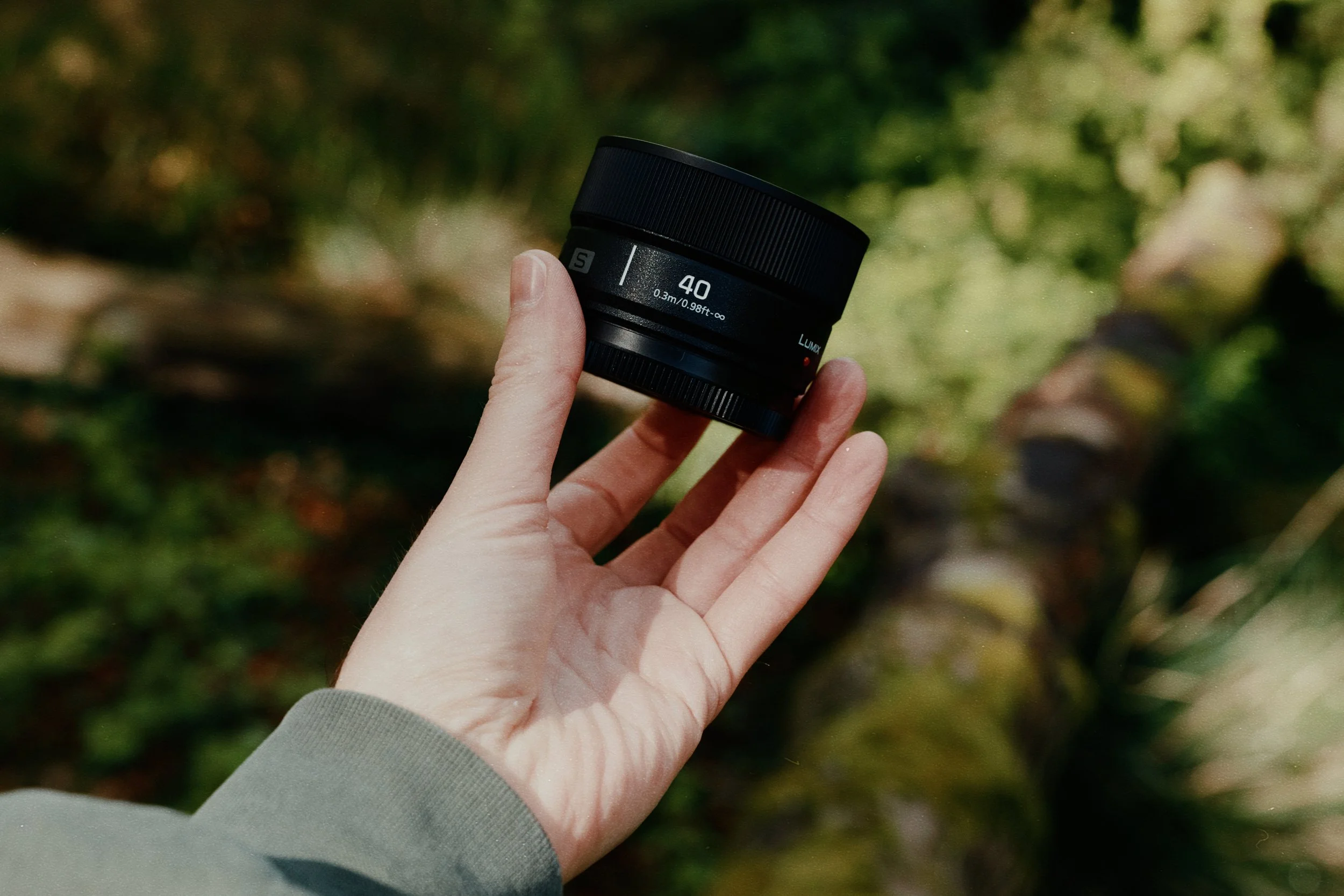 LUMIX S 40mm f2 vs. The Competition