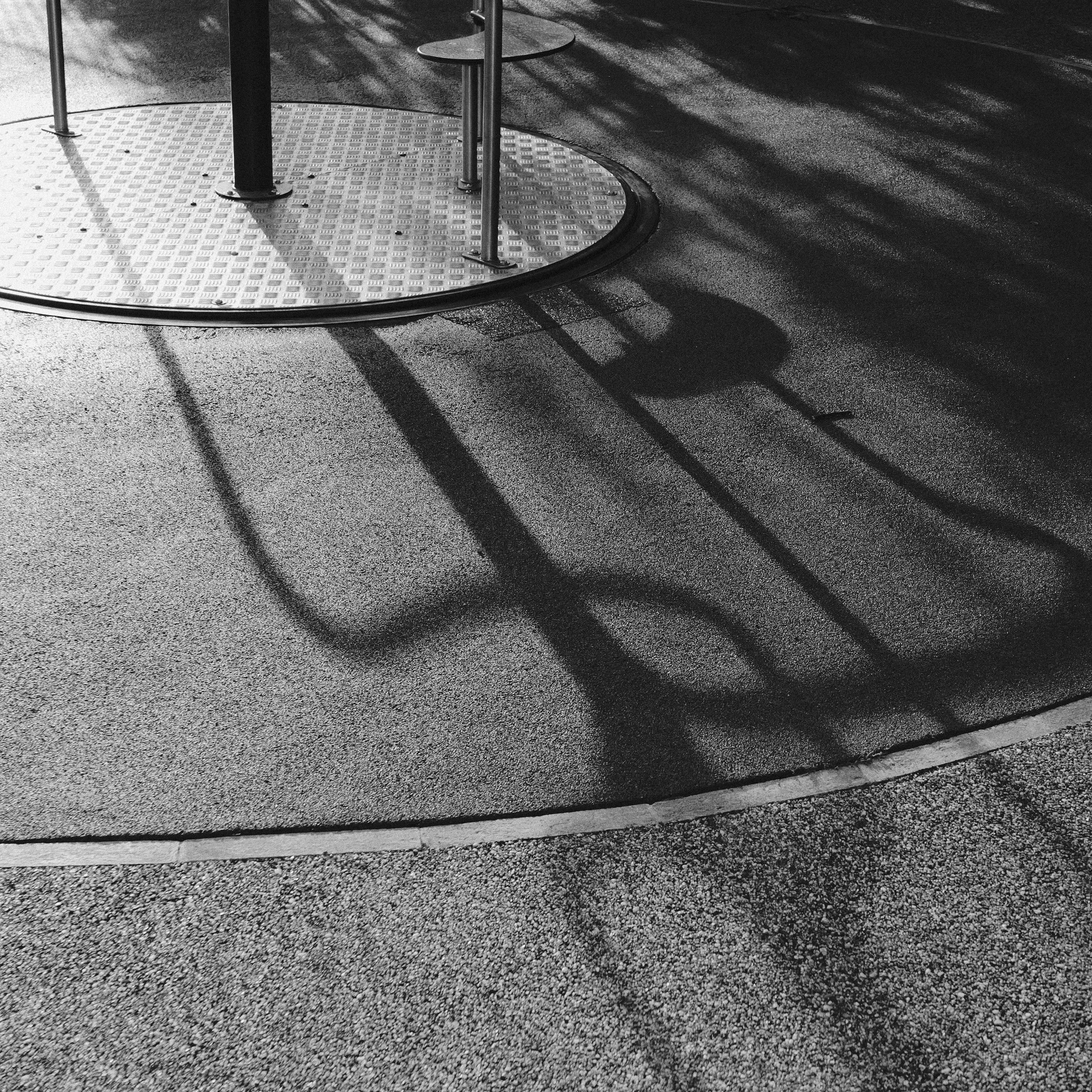 331 Square Aspect JPEGs Neocross R100 L1041.jpg