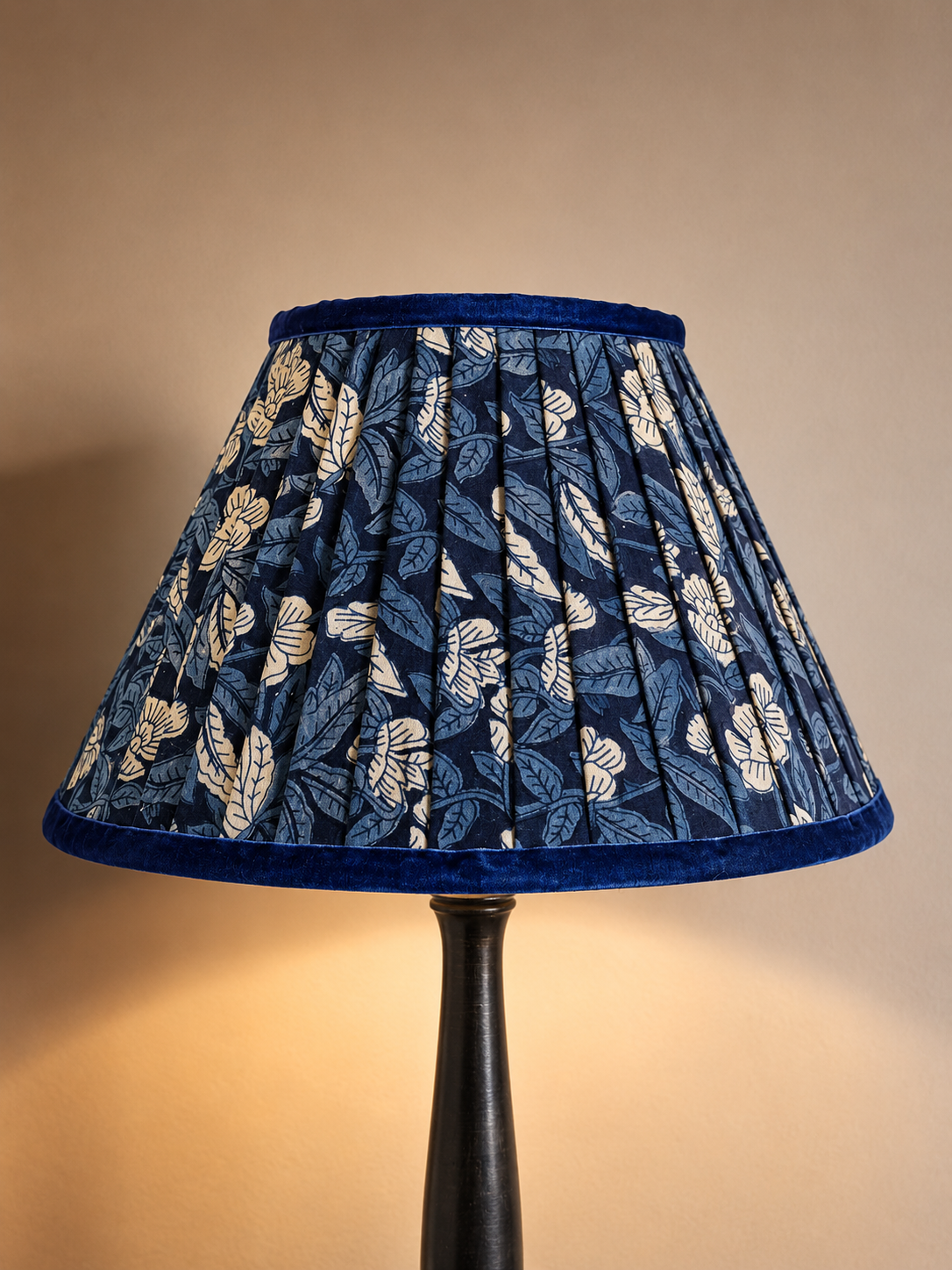 Double Pleated Lampshade – Navy