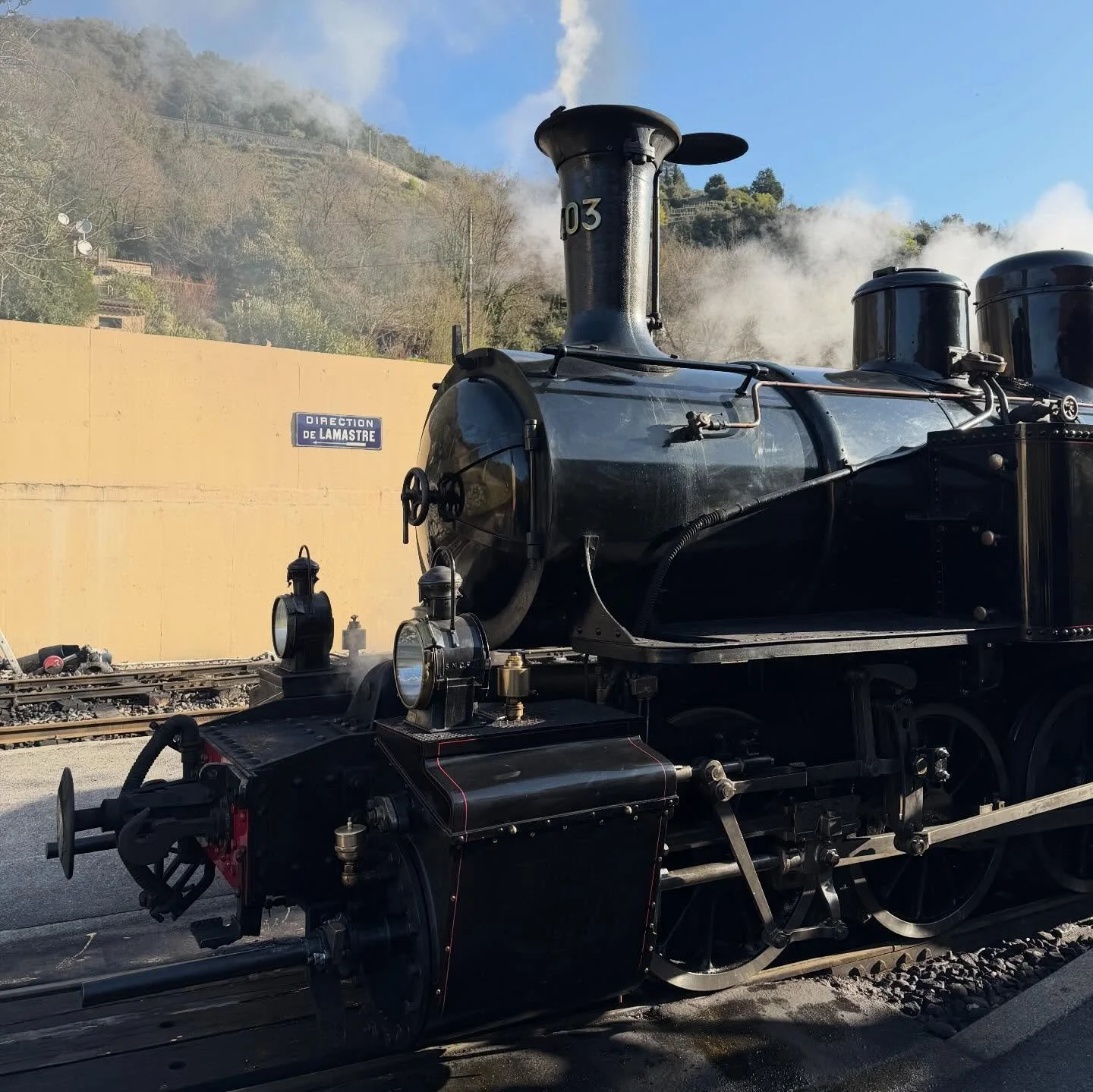 I&rsquo;ve got un French cold but I did make it out on a train ride in Tournon. Next stop, two days in Lyon. 🛤️

#MyVikingStory
