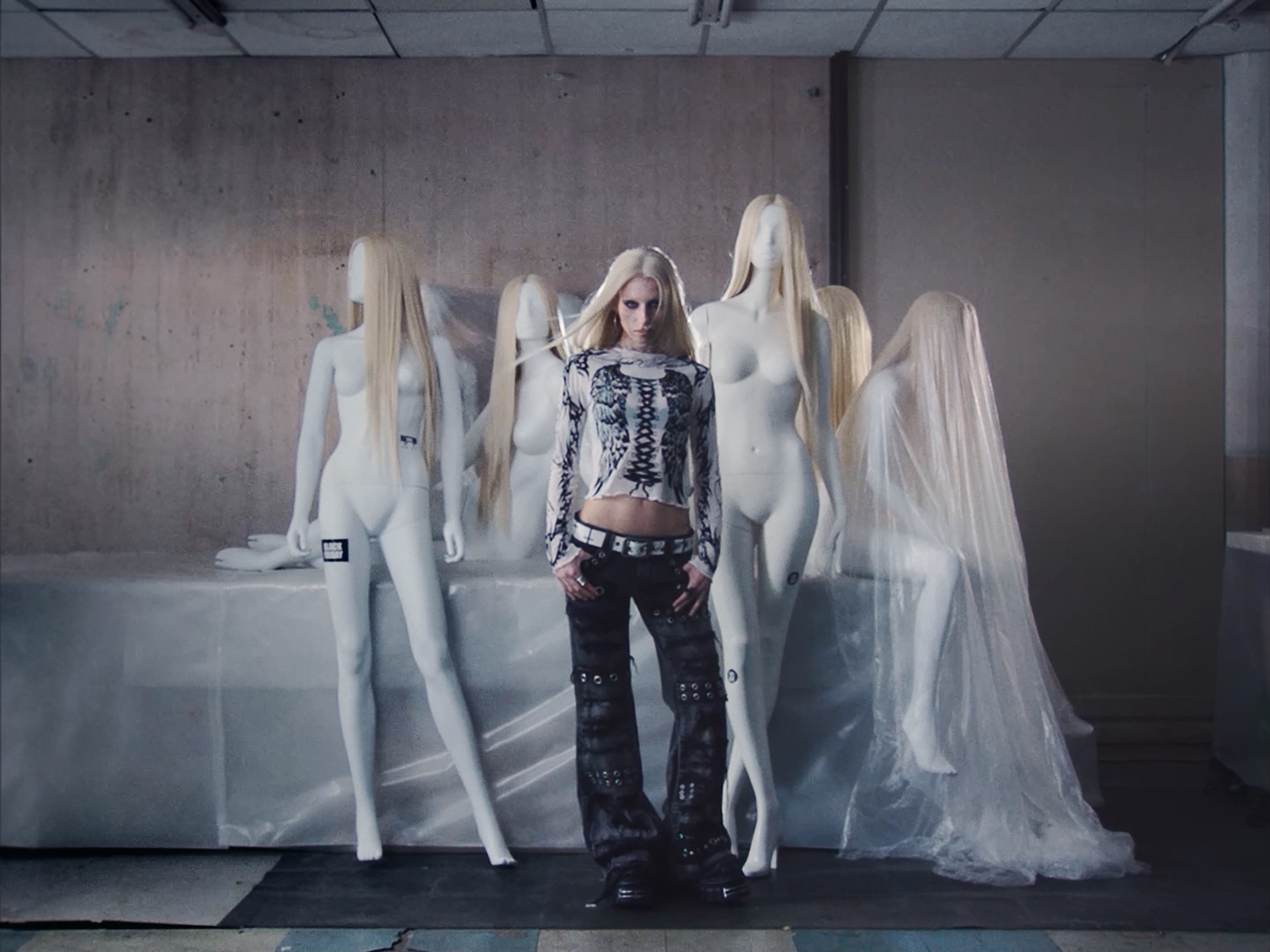 Minga "Black Friday | Fashion Film