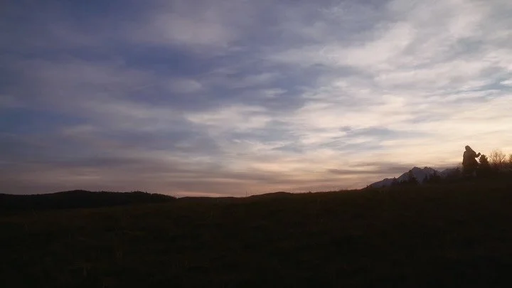 Niekoľko momentiek z posledn&yacute;ch t&yacute;ždňov, ktor&eacute; som dnes r&aacute;no zverejnila aj v novom videu na svojom YouTube kan&aacute;li. Ak ste dopozerali video do konca, dajte mi do koment&aacute;ra pod video na YouTube symbol vlka 🐺