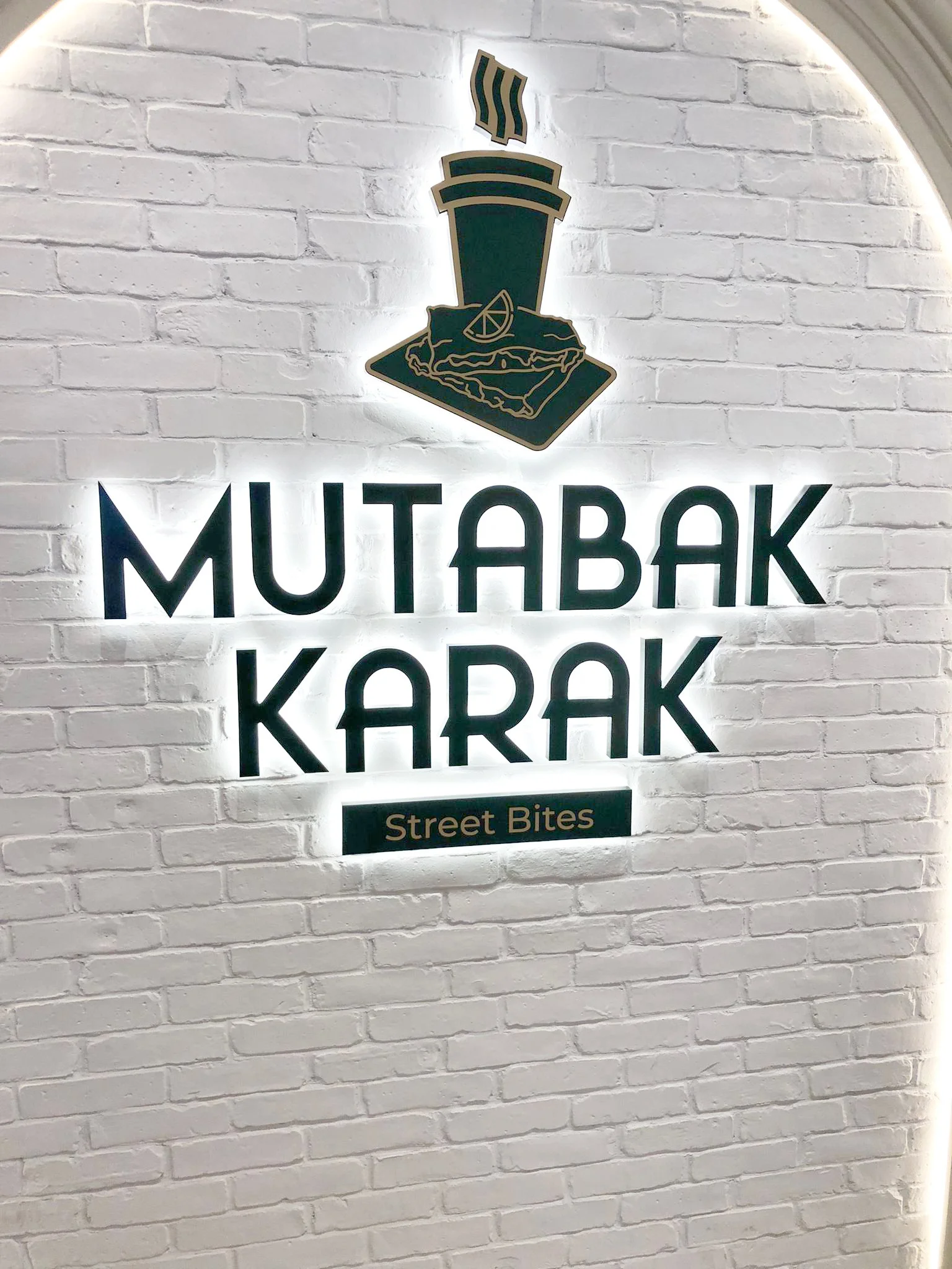 MUTABAK KARAK Wall Halo.jpg