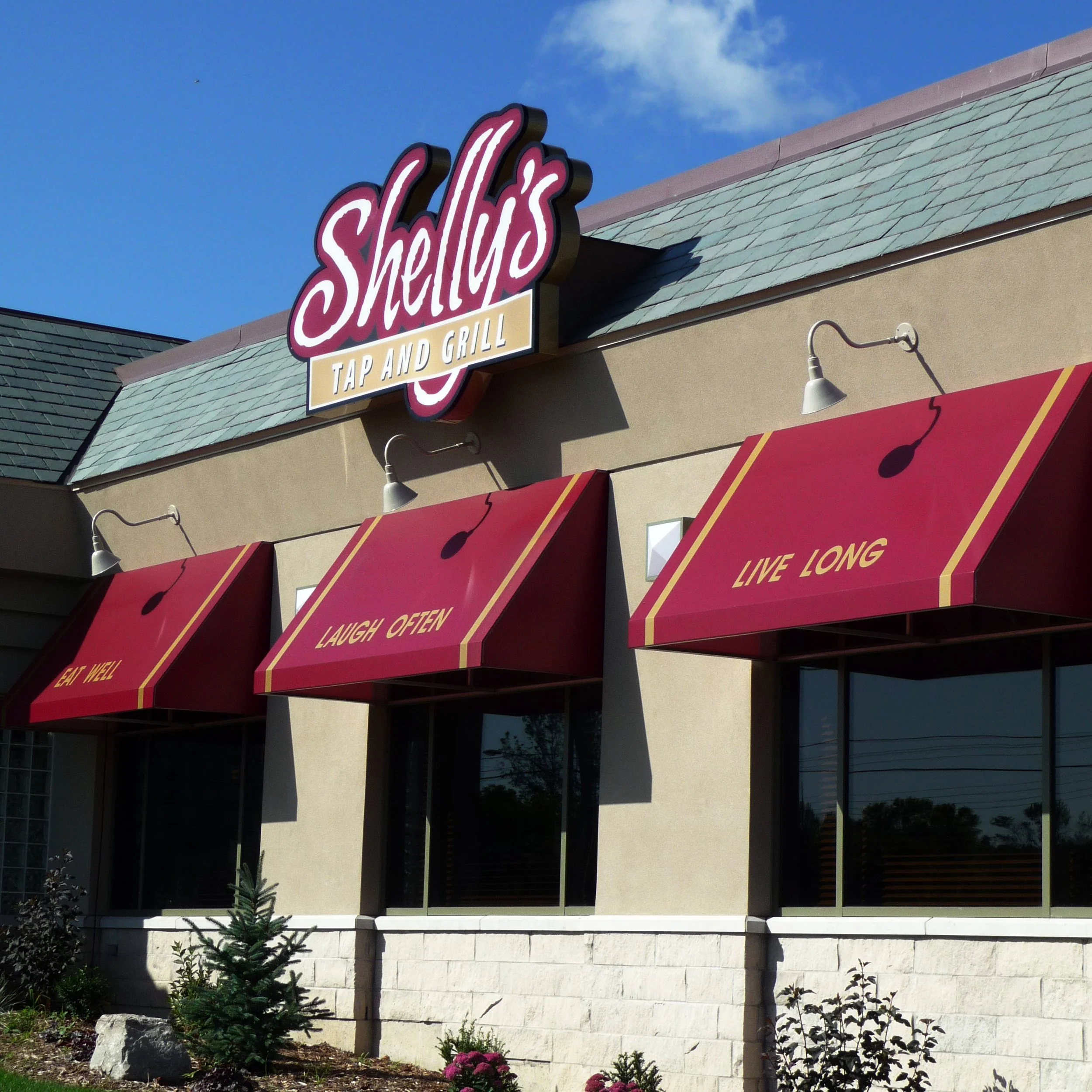 Shelly's Tap & Grill awnings in London, Ontario