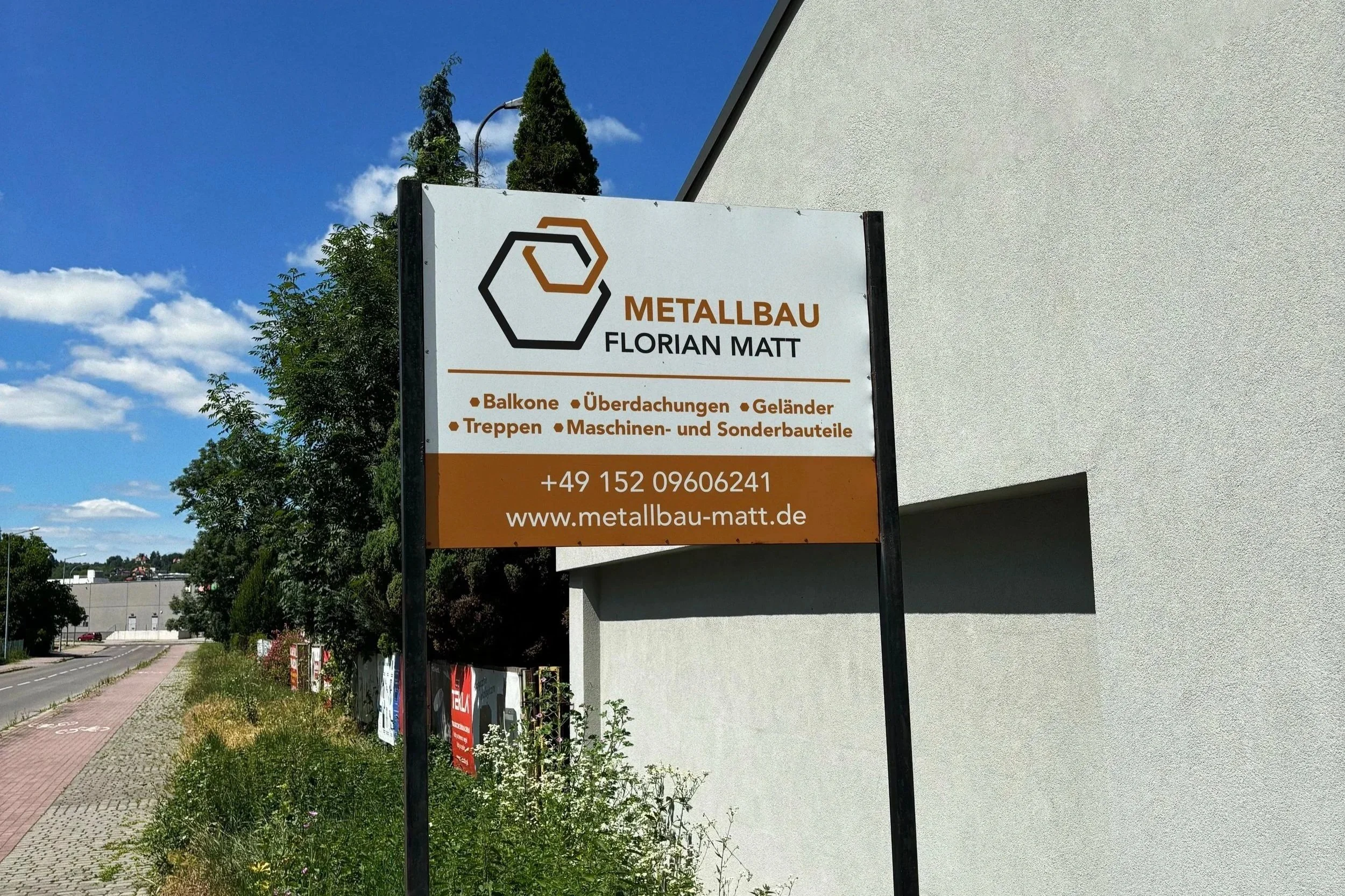 stra%25C3%259Fenschild_metallbauMatt.jpg