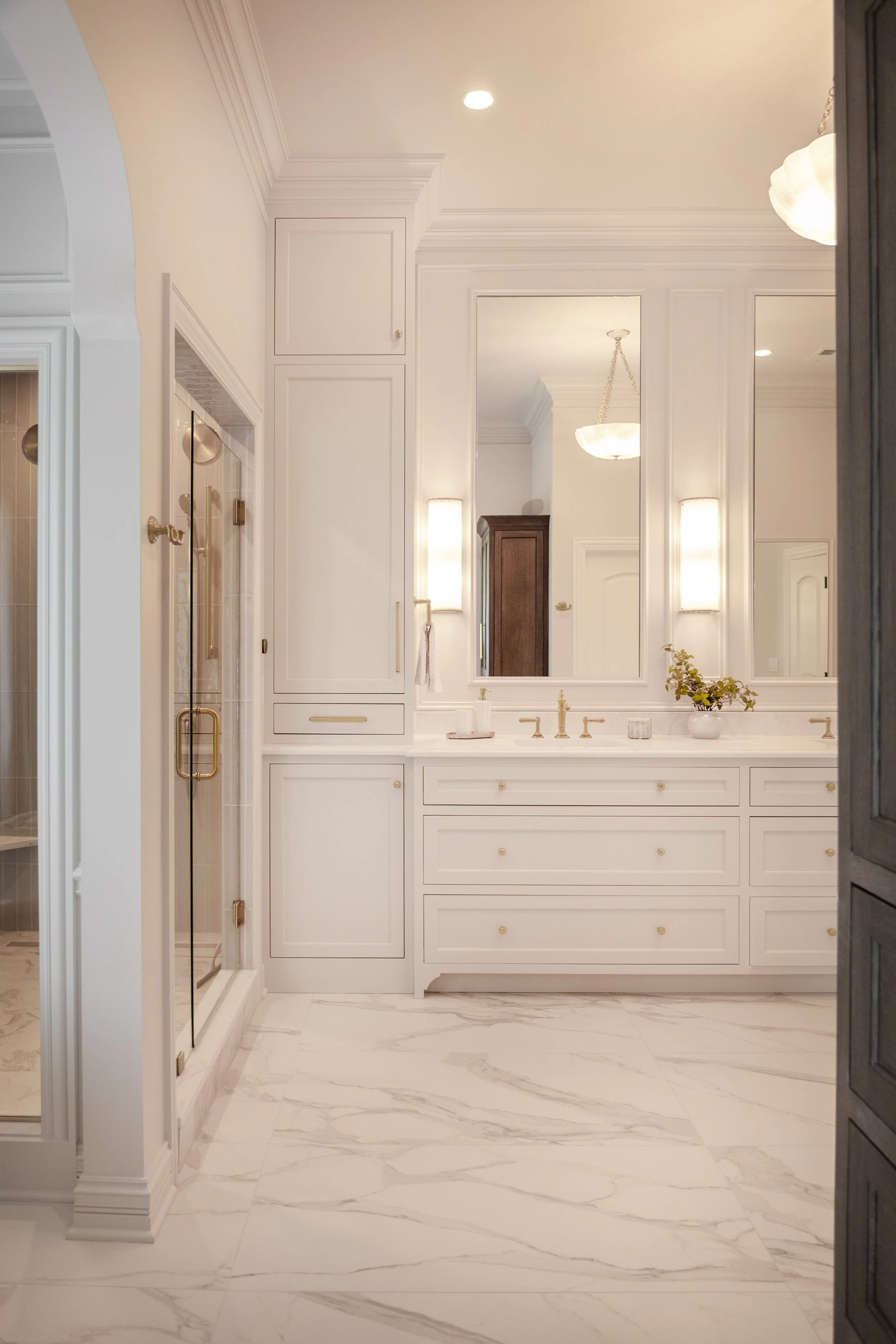 bathroom_cabinets_tall.jpg