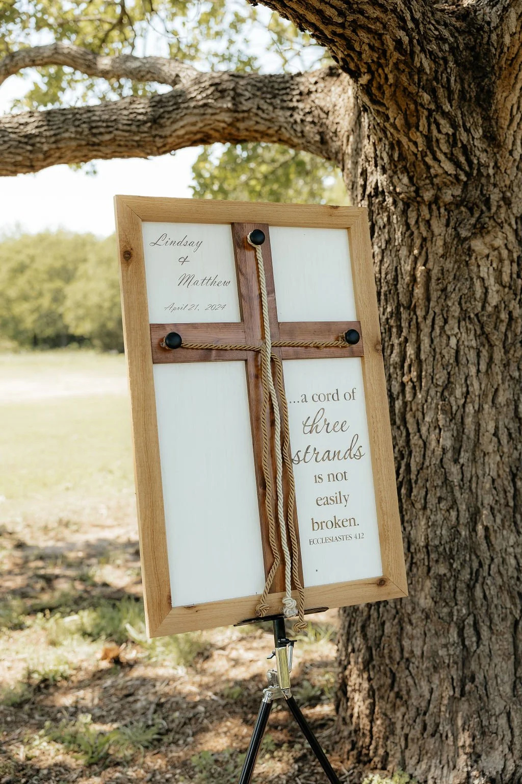 unity rope at La Vida at Harmony Ranch a micro wedding venue fort worth