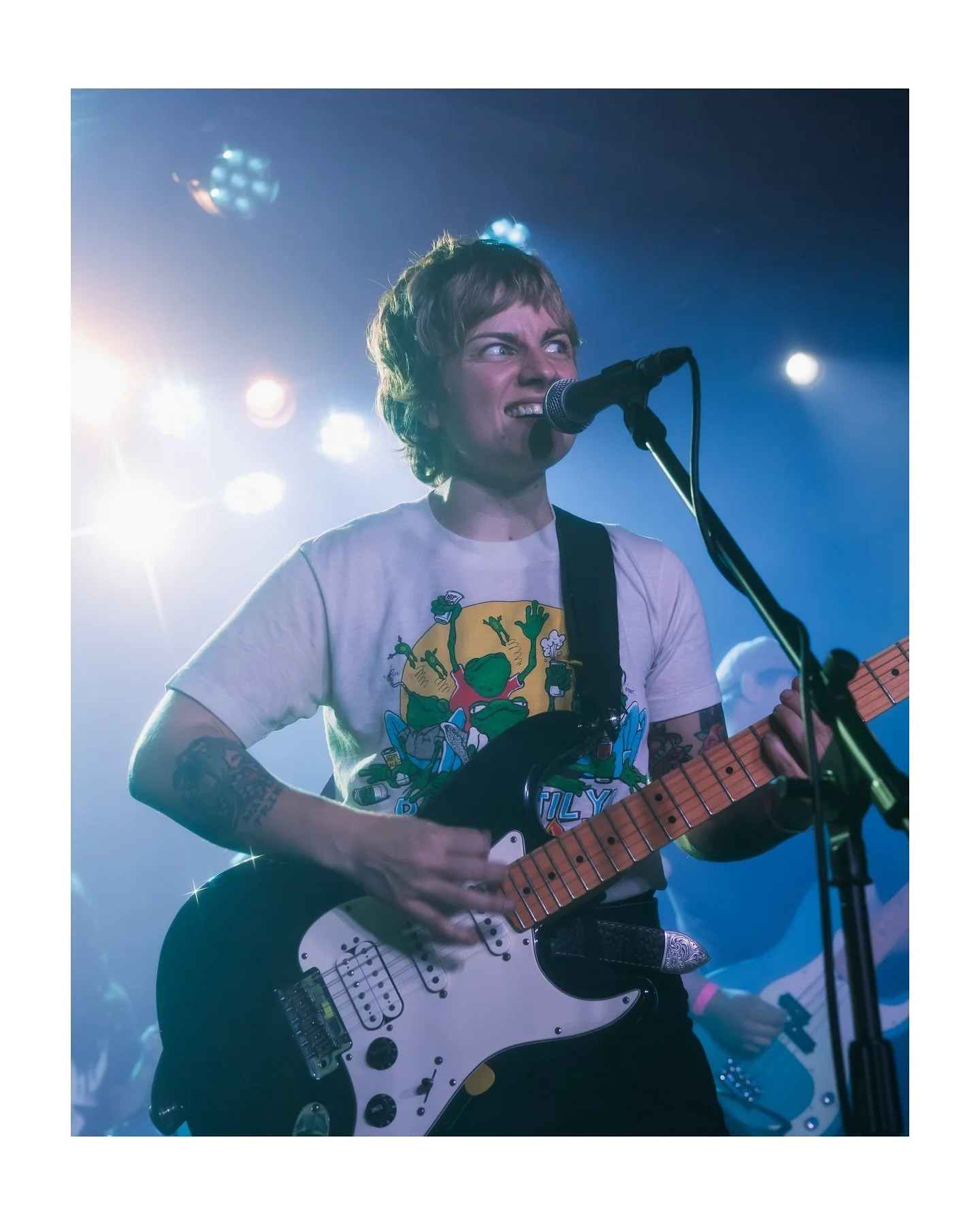 @rodeoboysofficial are not only one of the first bands I ever photographed, but also one of the first to have become friends. 

I see them every chance I get, and they never disappoint. 

@rokkr.press @prismlensfx @sonyalpha