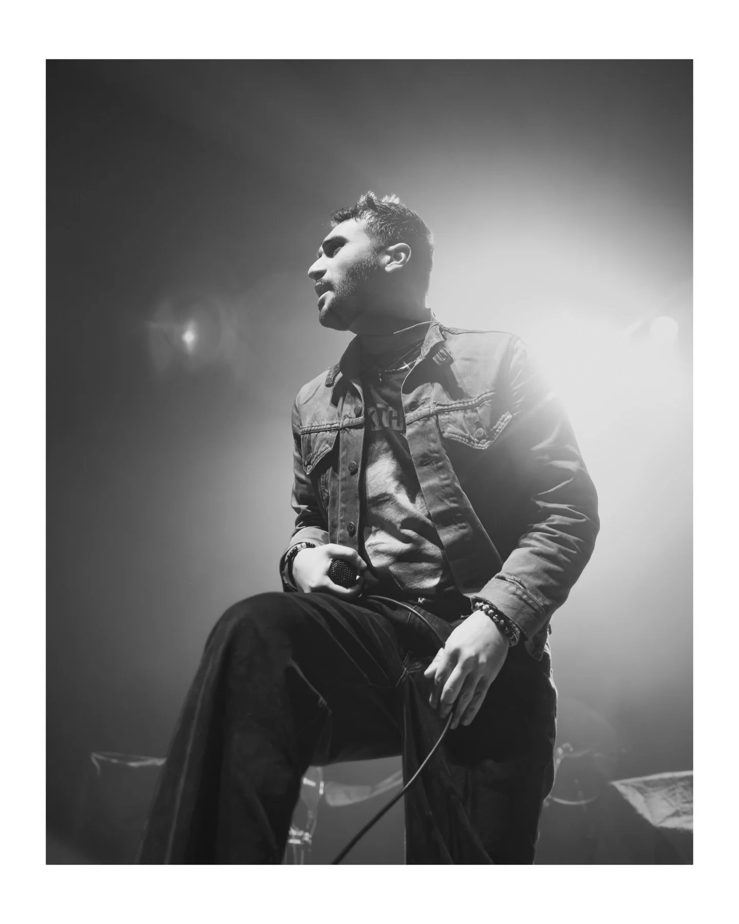 @autumnkingsband went so hard at Kemba LIVE in Columbus, Ohio. 

@rokkr.press @sonyalpha @prismlensfx