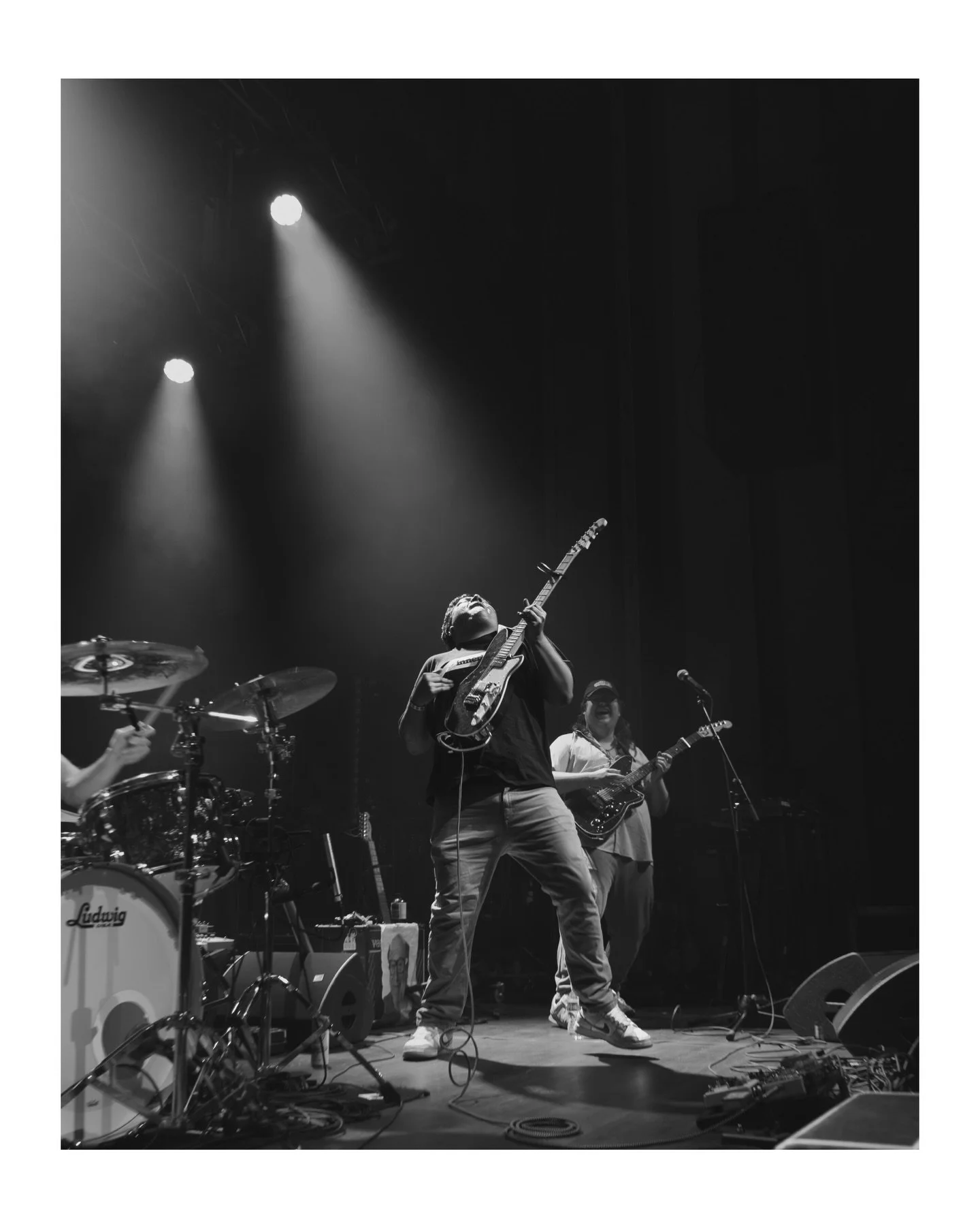 The first band I ever photographed, @benquadok 

This was a huge learning experience for me. I had been shooting portraits and tattoo conventions pretty much exclusively until this point, and then @scatteredpictures87 invited me to shoot this in Pitt