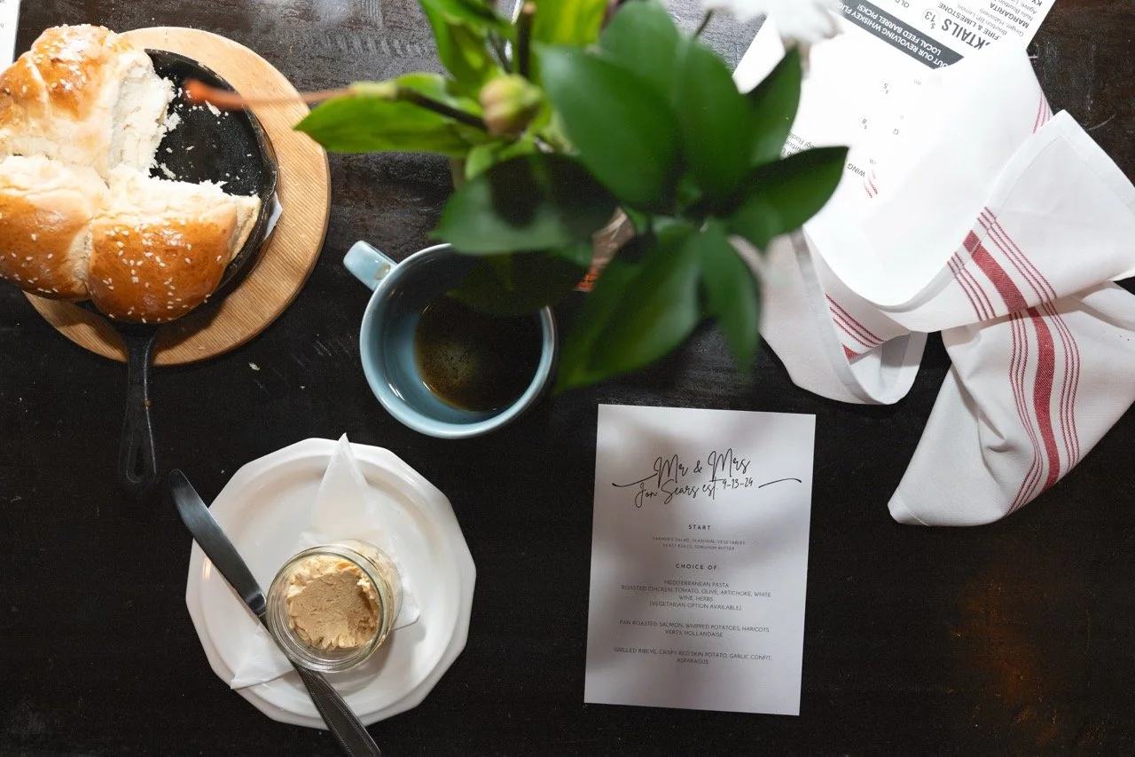 Lauren + Jon-439 Large.jpeg