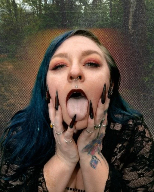 trash mourning-19 Medium.jpeg