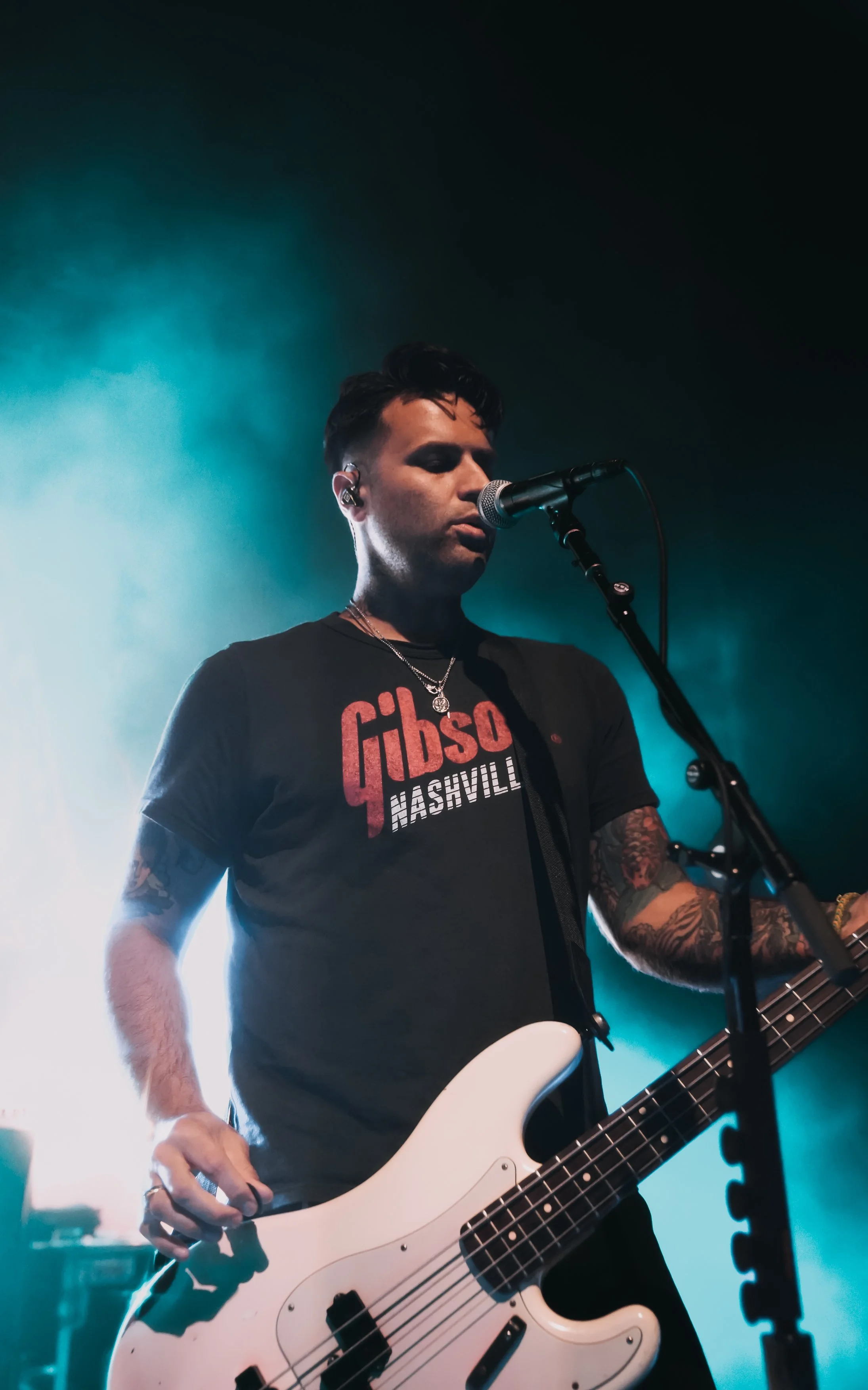 gaslight-2.jpg