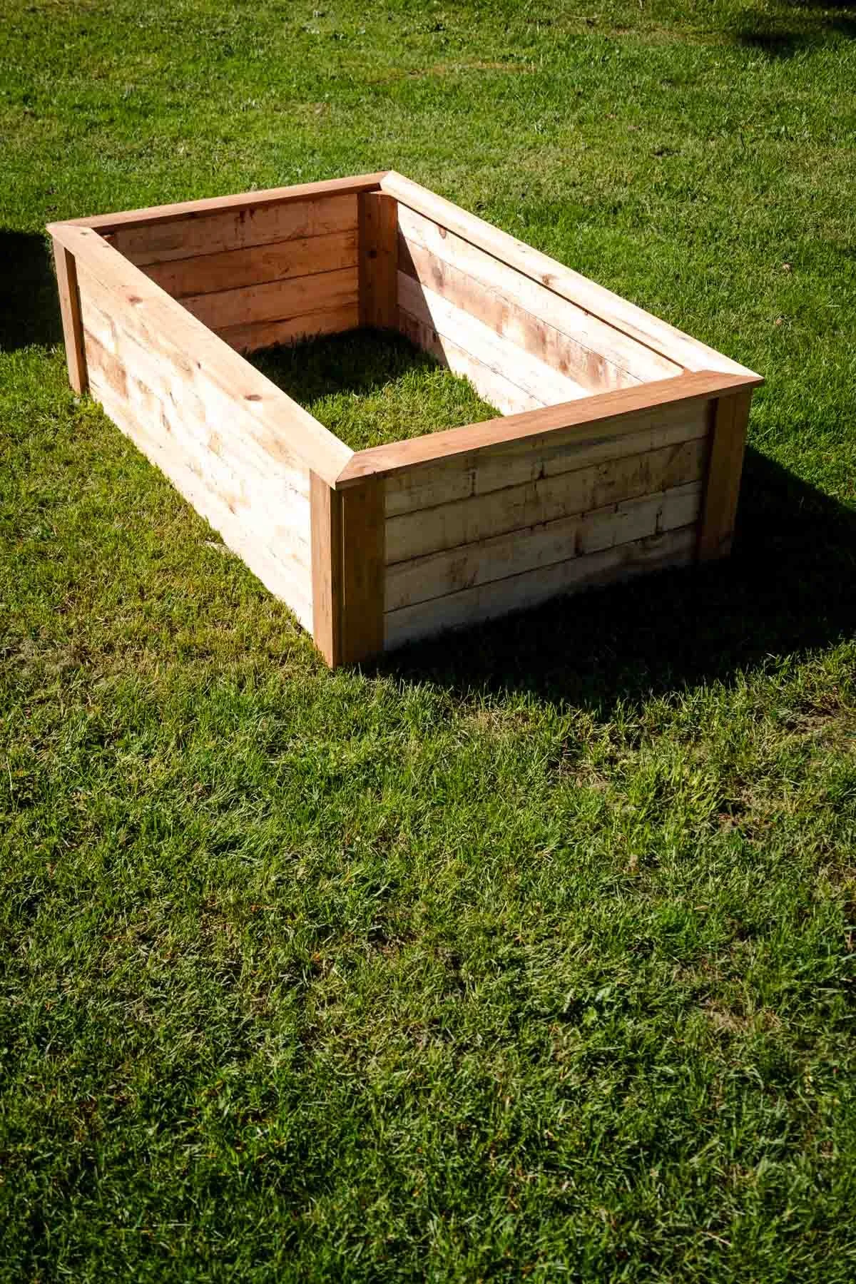 Handmade cedar vegetable boxes-4.jpg