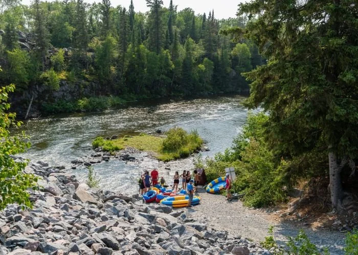 pinawa_channel_float_03.jpg