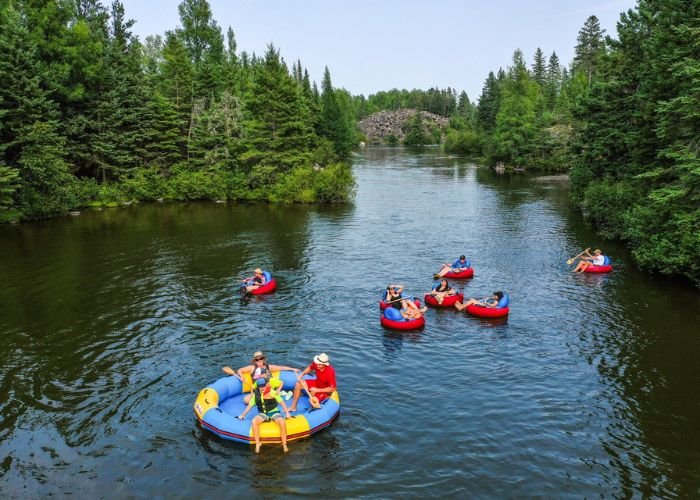 pinawa_channel_float_07.jpg