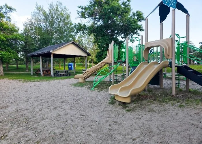 pinawa_beach_02.jpg