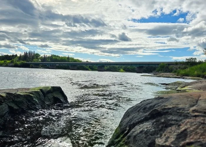provincial_parks_pinawa_wayside_13.jpg