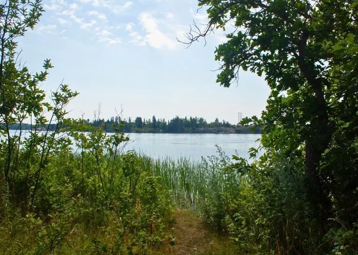 winnipeg_river_dams_mcarthur_08.jpg