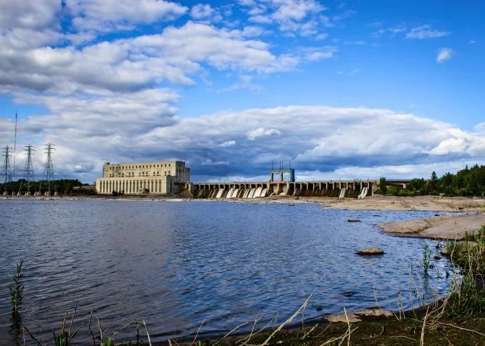 winnipeg_river_dams_seven_sisters_falls_07.jpg