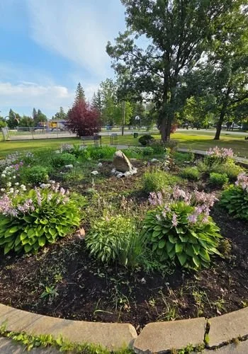 lacdubonnet_leslie_park_03.jpg