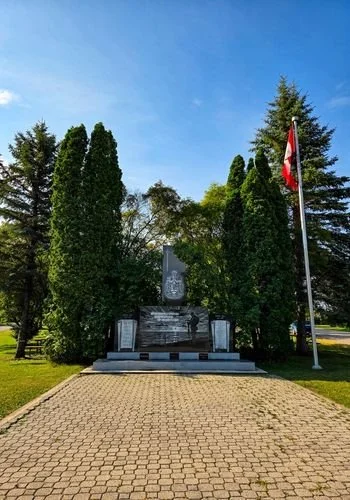 lacdubonnet_memorial_park_01.jpg