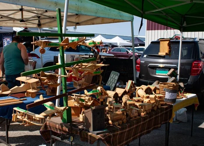 lacdubonnet_farmers_market_02.jpg