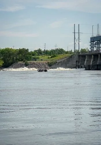 dams_pine_falls_05.jpg