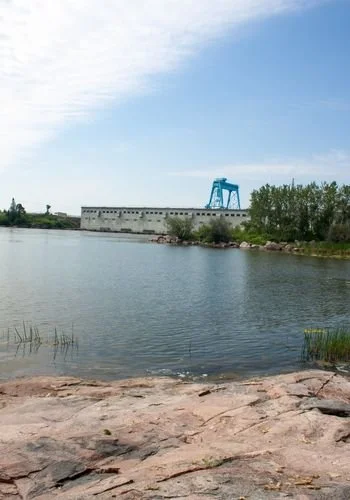 rm_alexander_mcarthur_falls_09.jpg
