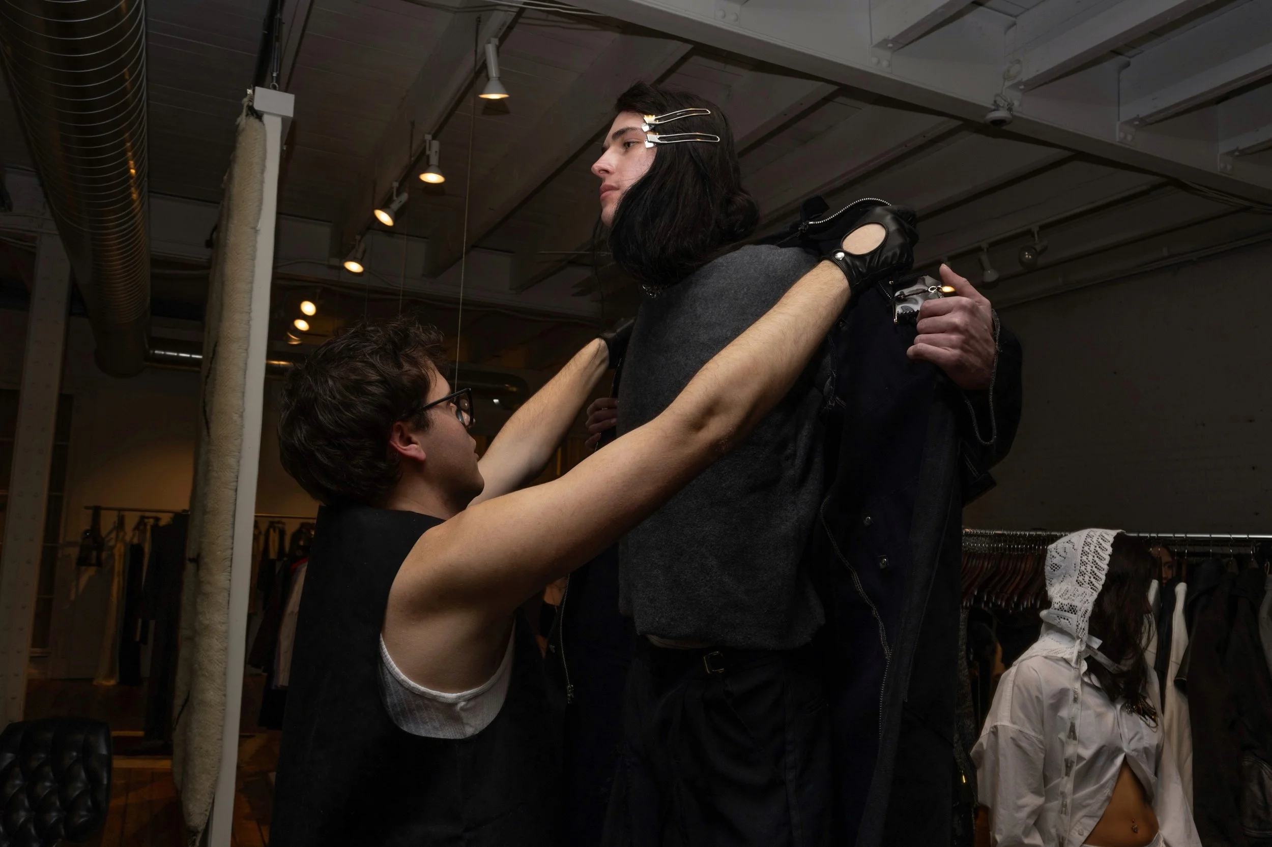 quo studios show 01.jpg