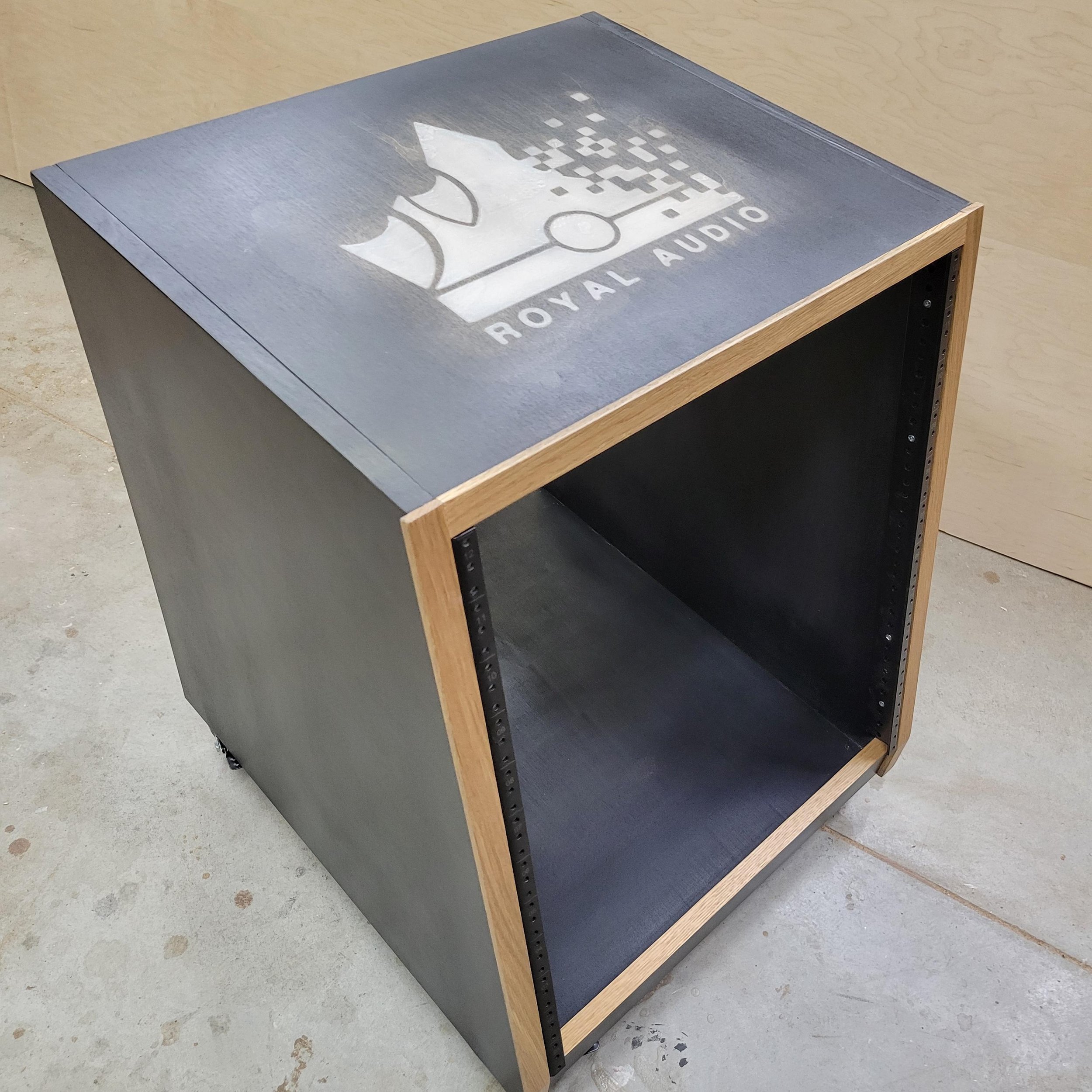 https://i.etsystatic.com/51486924/r/il/0263be/6260514461/il_fullxfull.6260514461_mxi2.jpg