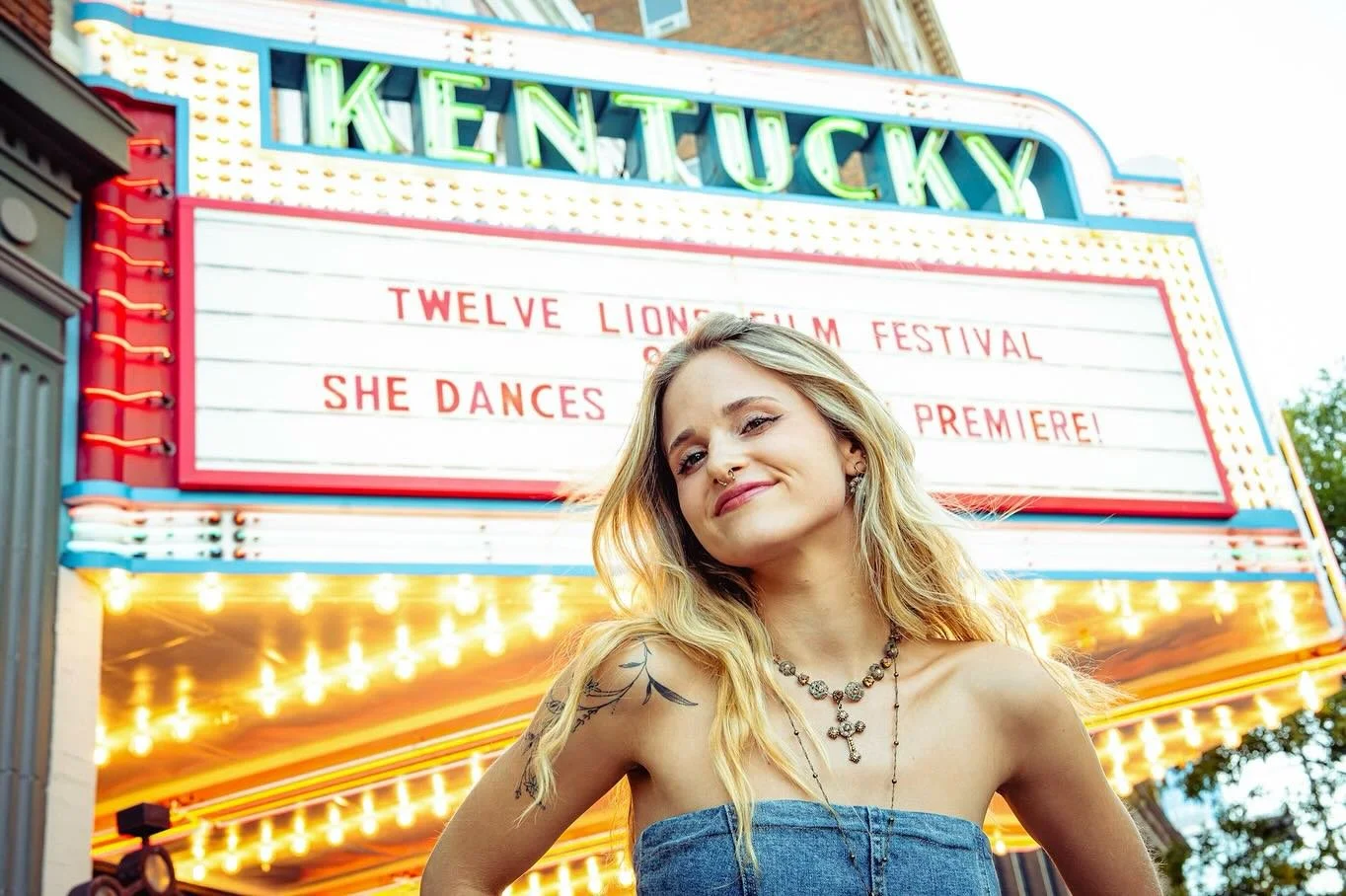 The stars were bright at the Lexington premiere of She Dances @twelvelionsfilmfestival @thekentuckytheatre 

Photos by Femi Oyeniran