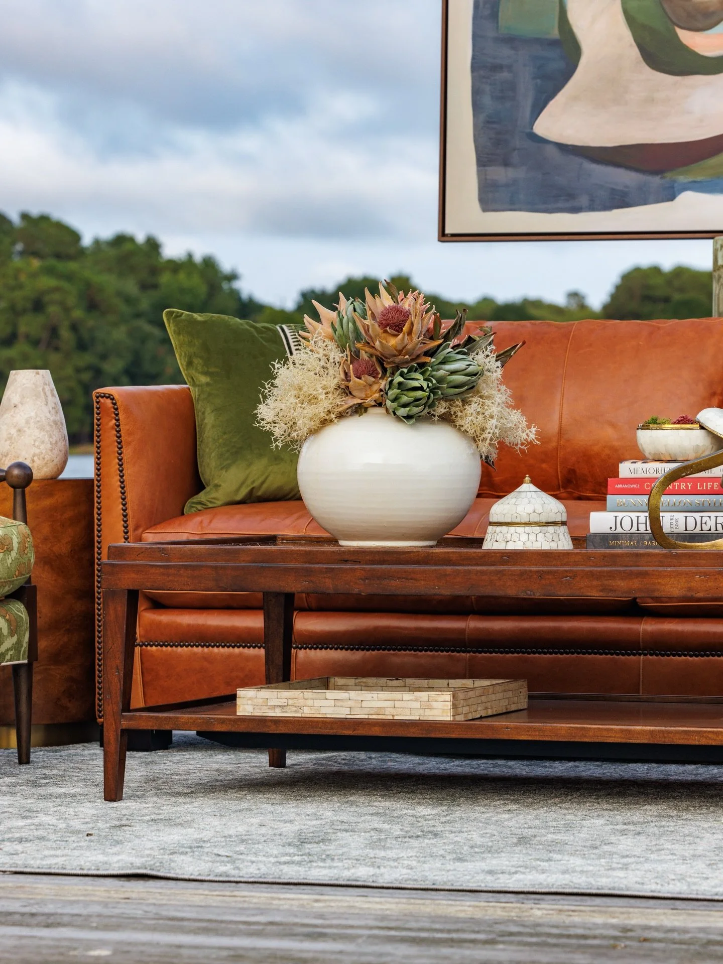 Have a few extra minutes this holiday weekend? 🍂 The annual R-Home Readers&rsquo; Favorites Survey is here, and we&rsquo;d be so grateful to have your vote! If you&rsquo;ve enjoyed shopping with us or working with our team, please consider voting fo