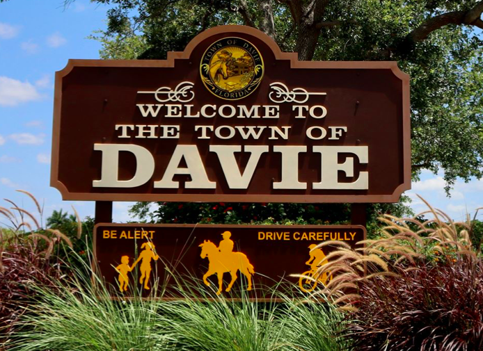 Dermatologist near Davie FL