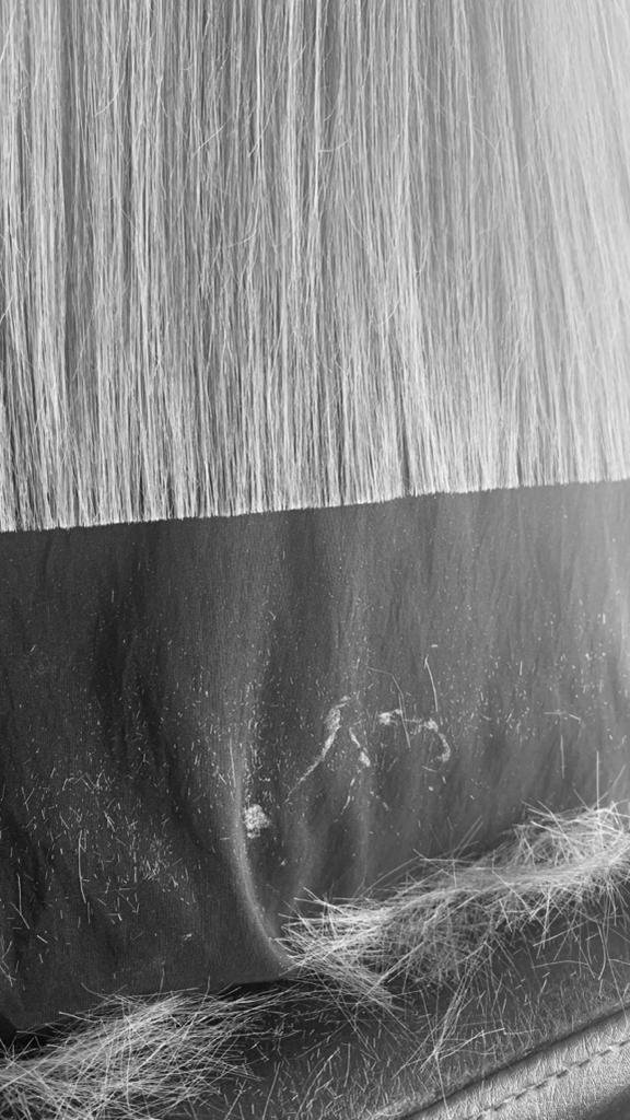 Straight blunt hair cut