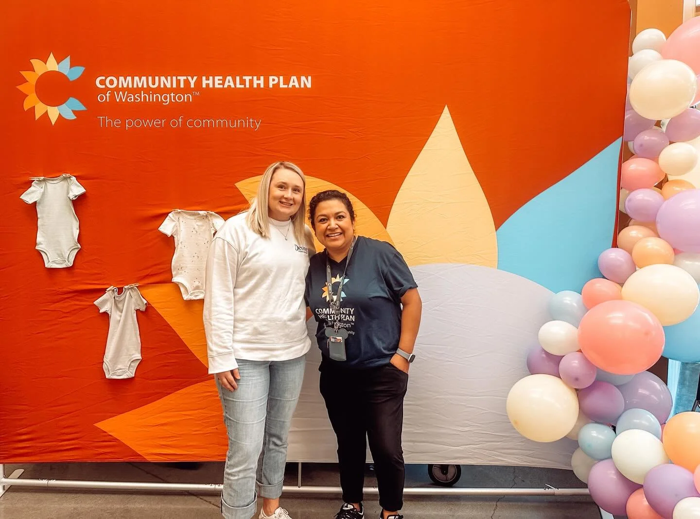 Dr. Devine had the opportunity to present at an event put on by @mychpw and @grantcountyhealthdistrict. Today was all about moms-moms to be-babies. She got to present along side Dr. Erica from @edgeptmoseslake and Mariah who owns @thedesertdoulawa 

