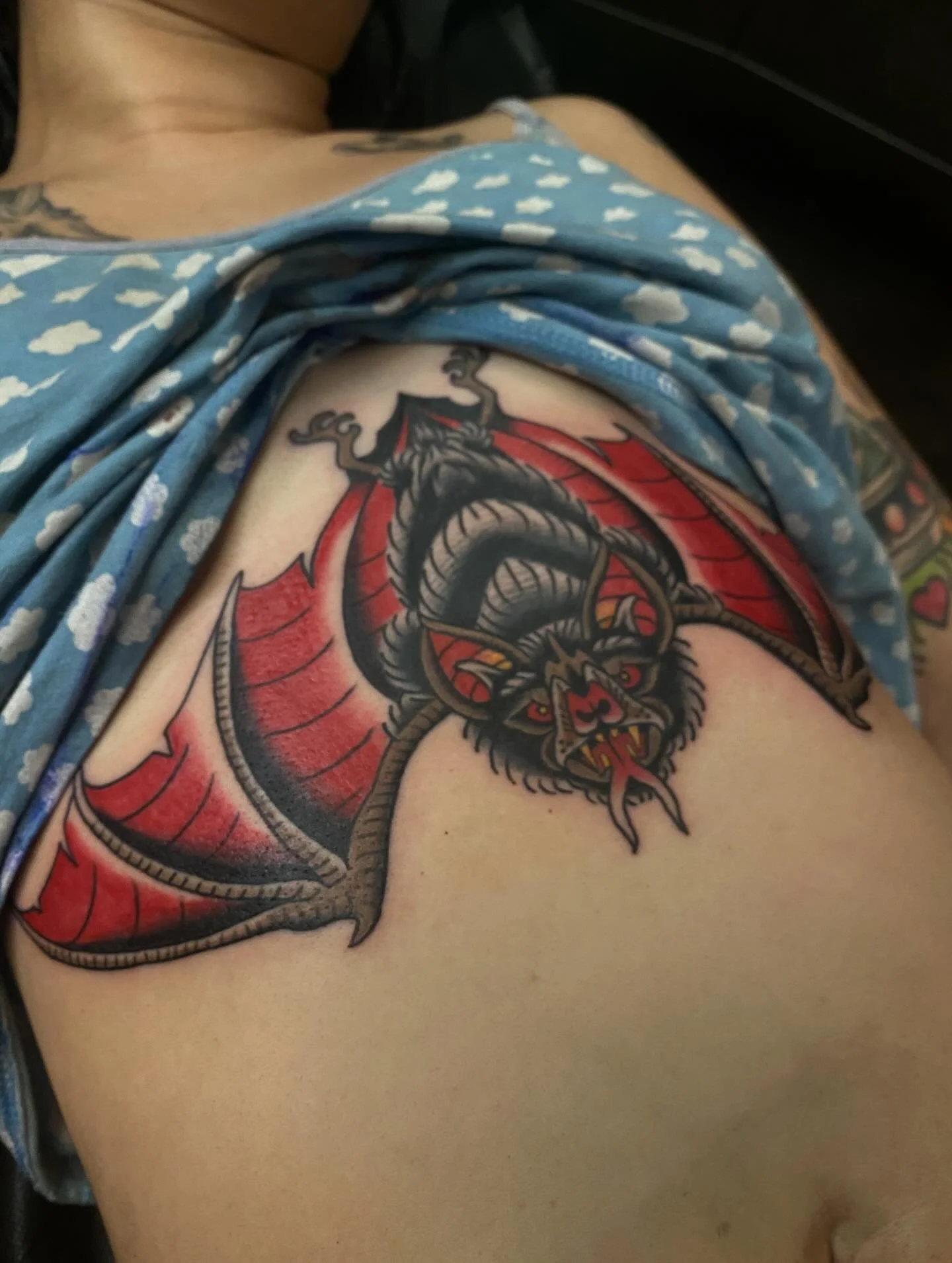 Angelina is dead and out of this world.
Bats, sweet cheese, and more 12pm eastern Mon-Sun at @sickleandmoontattoo