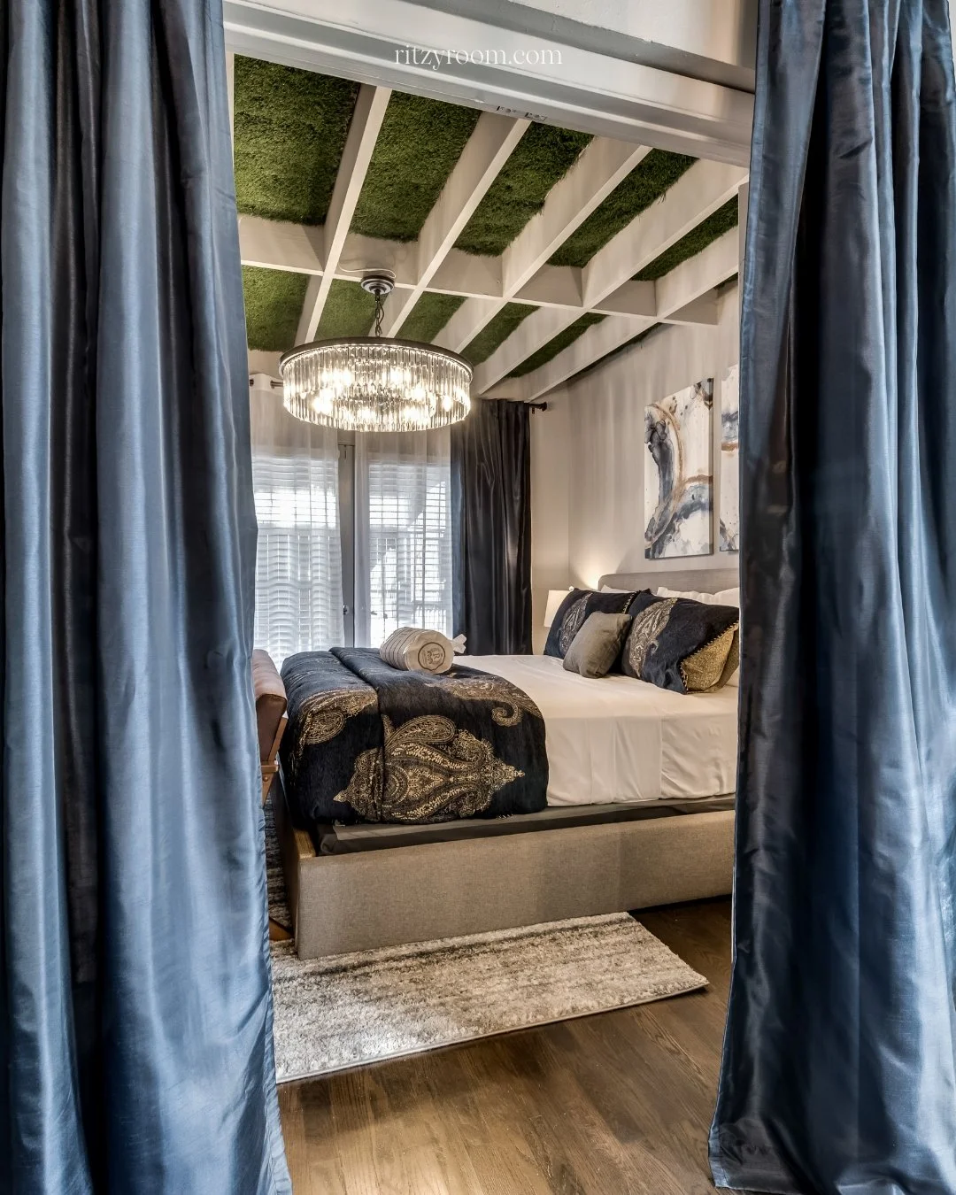 Your next promotion: upgrading from a hotel to a Ritzy Room. Enjoy a seamless, luxurious experience with unmatched comfort and style. Your suite awaits!
www.ritzyroom.com
#CorporateHousing #FeelAtHome #ExtendedStay #SantaFeTrail #CozyRetreat #Vacati