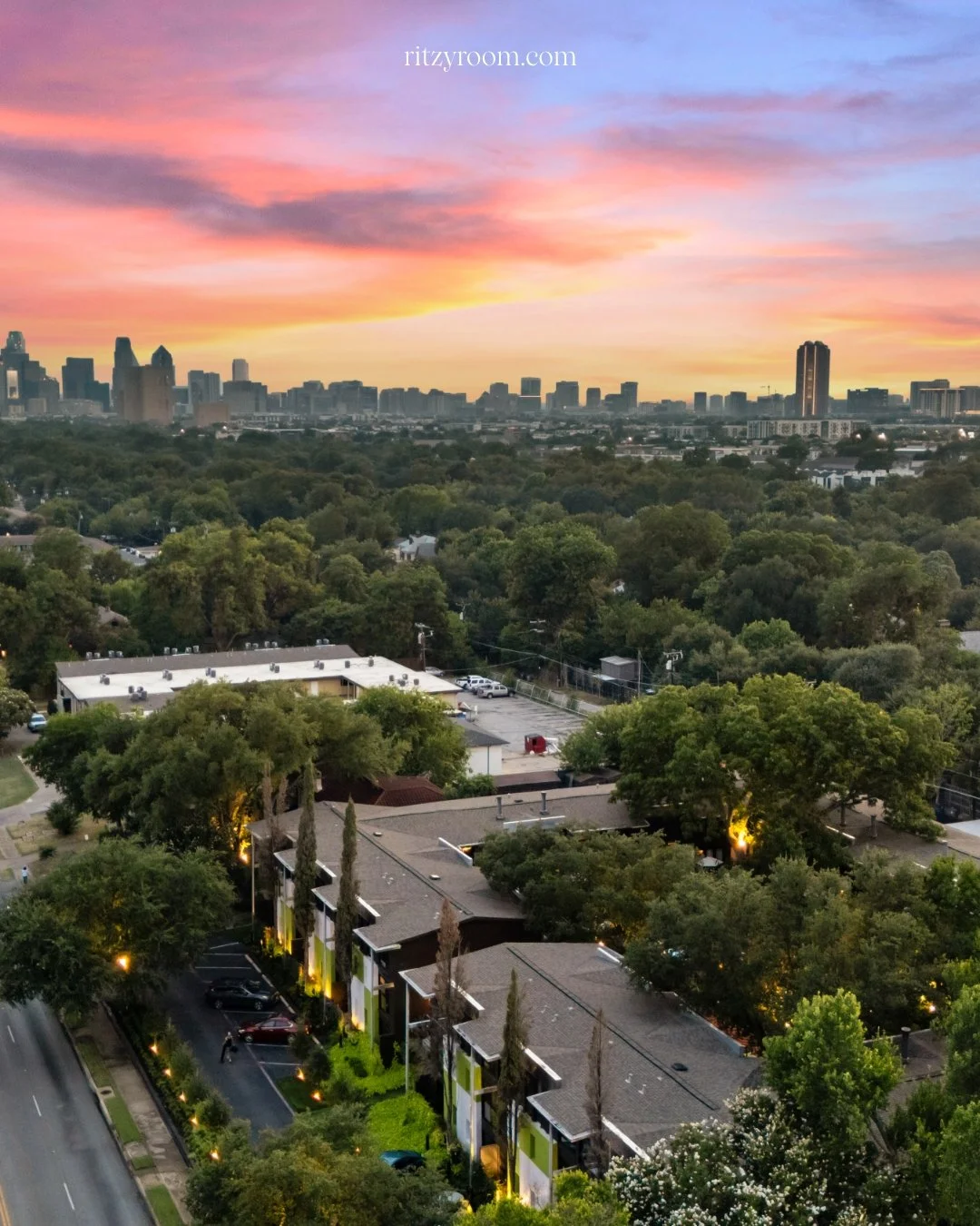 Ritzy Room&rsquo;s properties are &ldquo;nestled in the vibrant tapestry of Lakewood, the energetic pulse of Deep Ellum, and the historic charm of Old East Dallas&rdquo;.

Each area tells its own story &ndash; from lakeside tranquility to artsy night