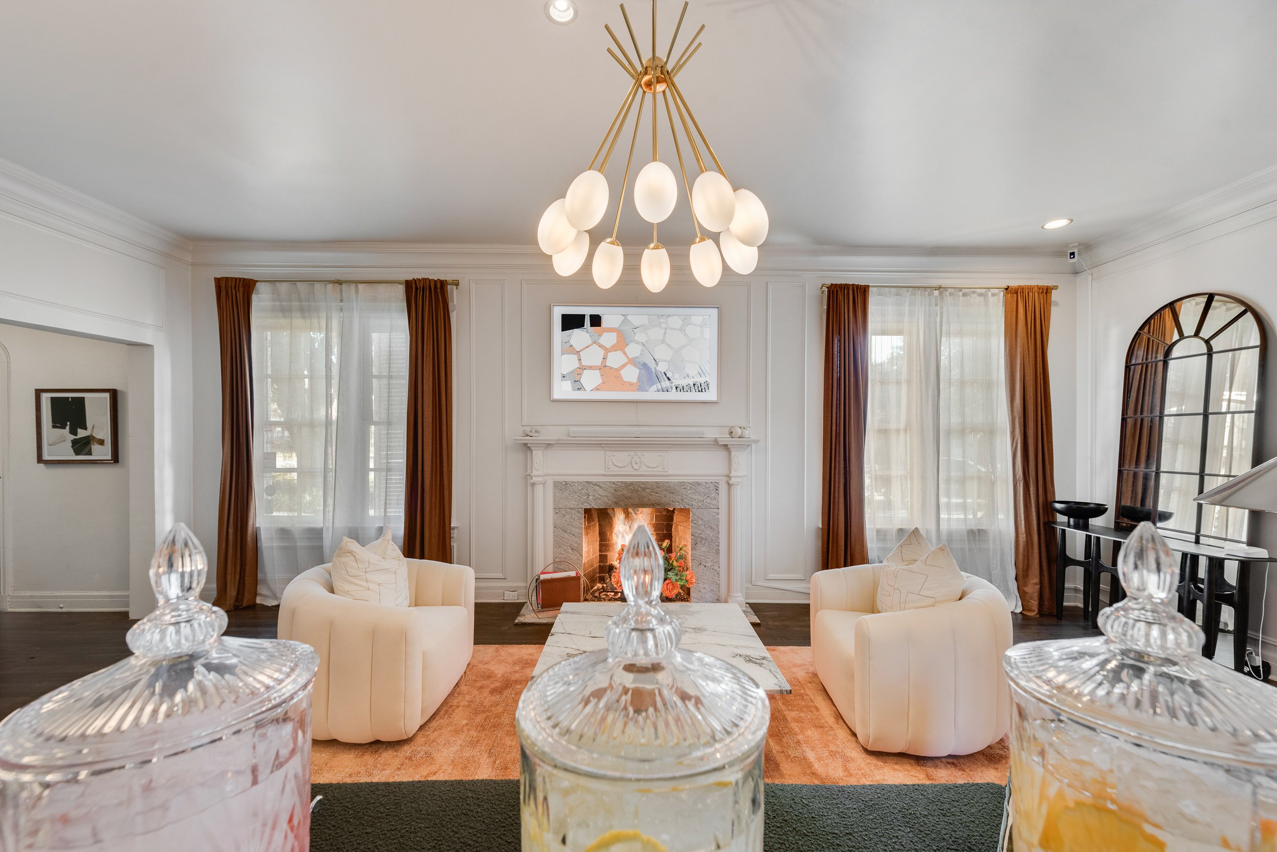 Copy of 5923_gaston_avenue_6029250_032.jpg