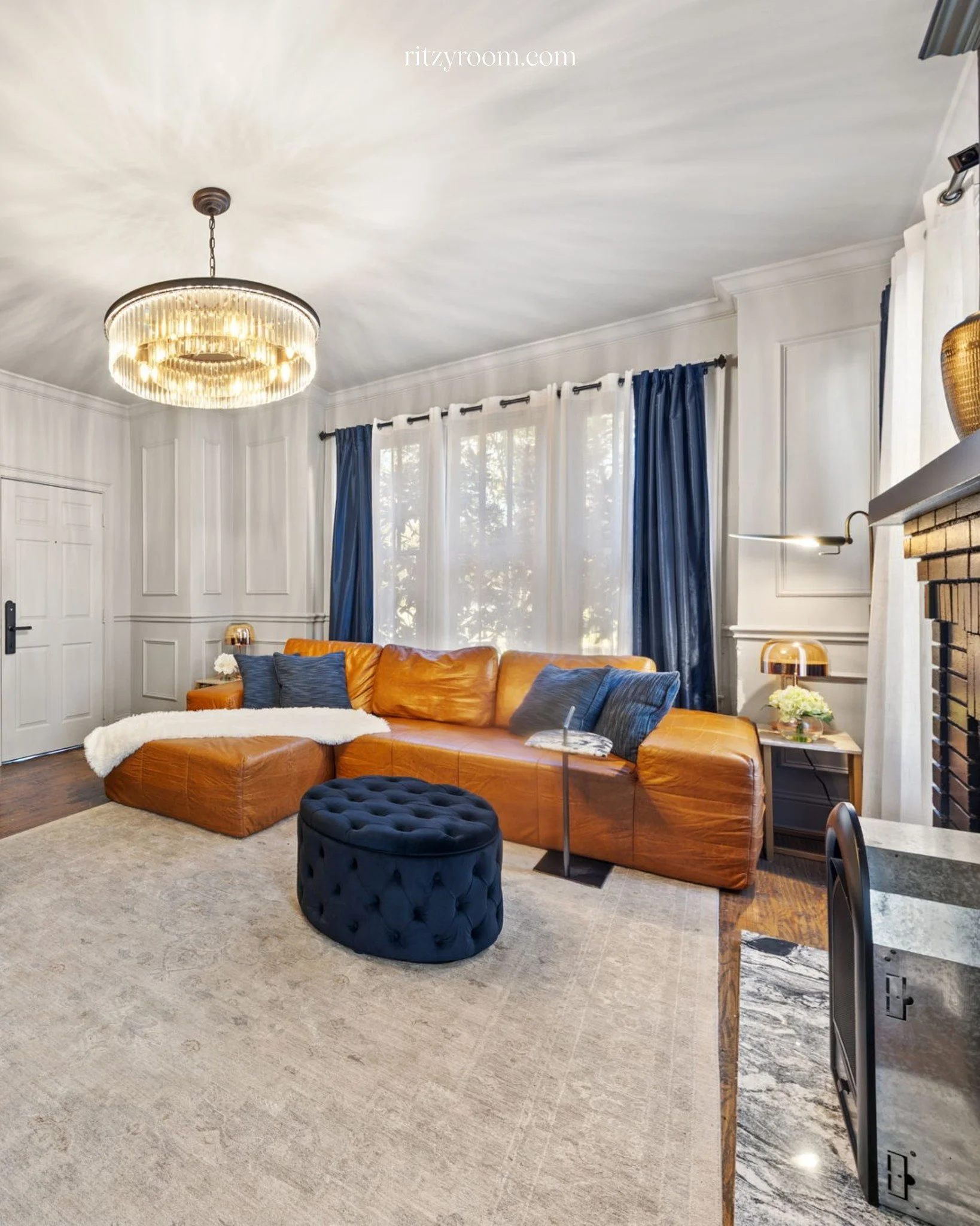 ✨🧖&zwj;♀️🥂Relax in this beautifully styled 2-bed, 3-bath Dallas retreat, where modern comfort meets elevated living. The spacious living areas, fully equipped kitchen, and thoughtful design create a welcoming home away from home. Step outside your 